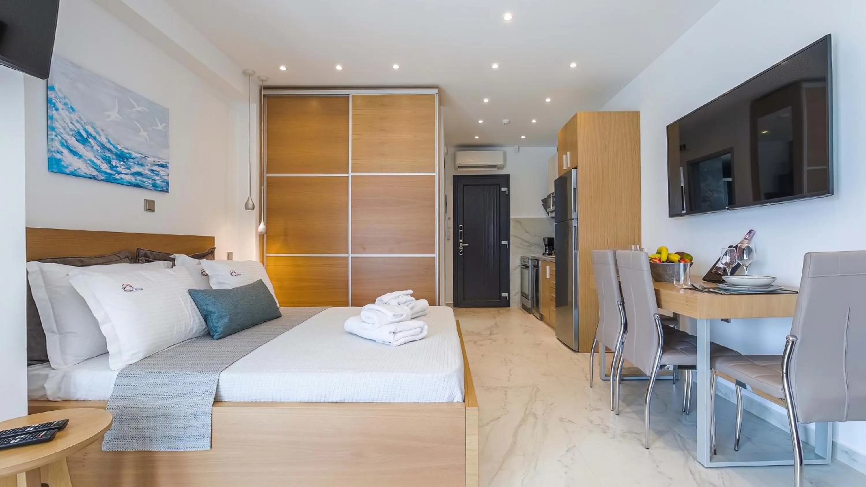 Bed in Kima Premium Apartments