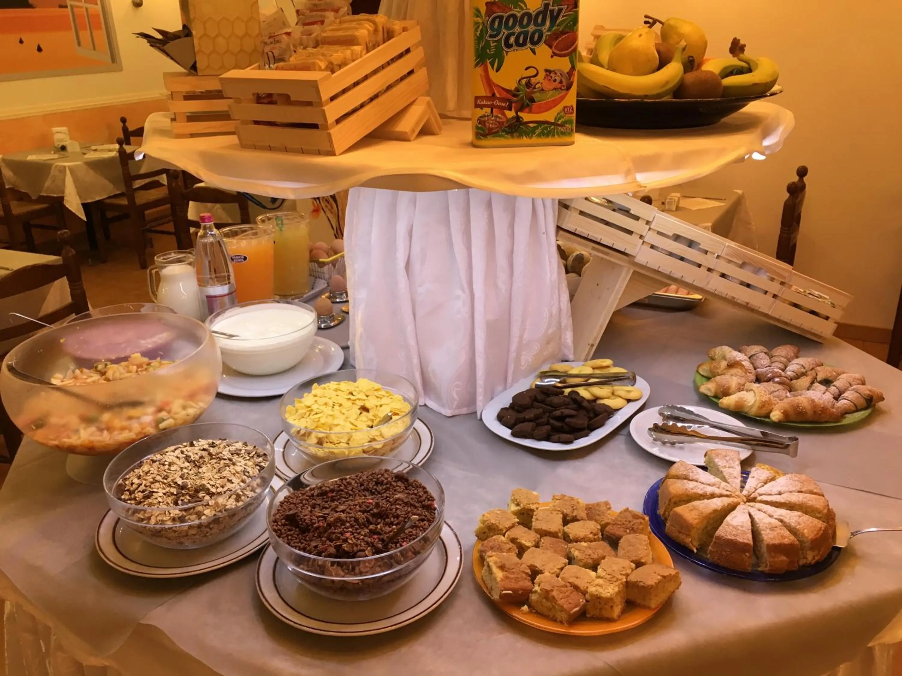 Italian breakfast in Hotel Vela Azzurra