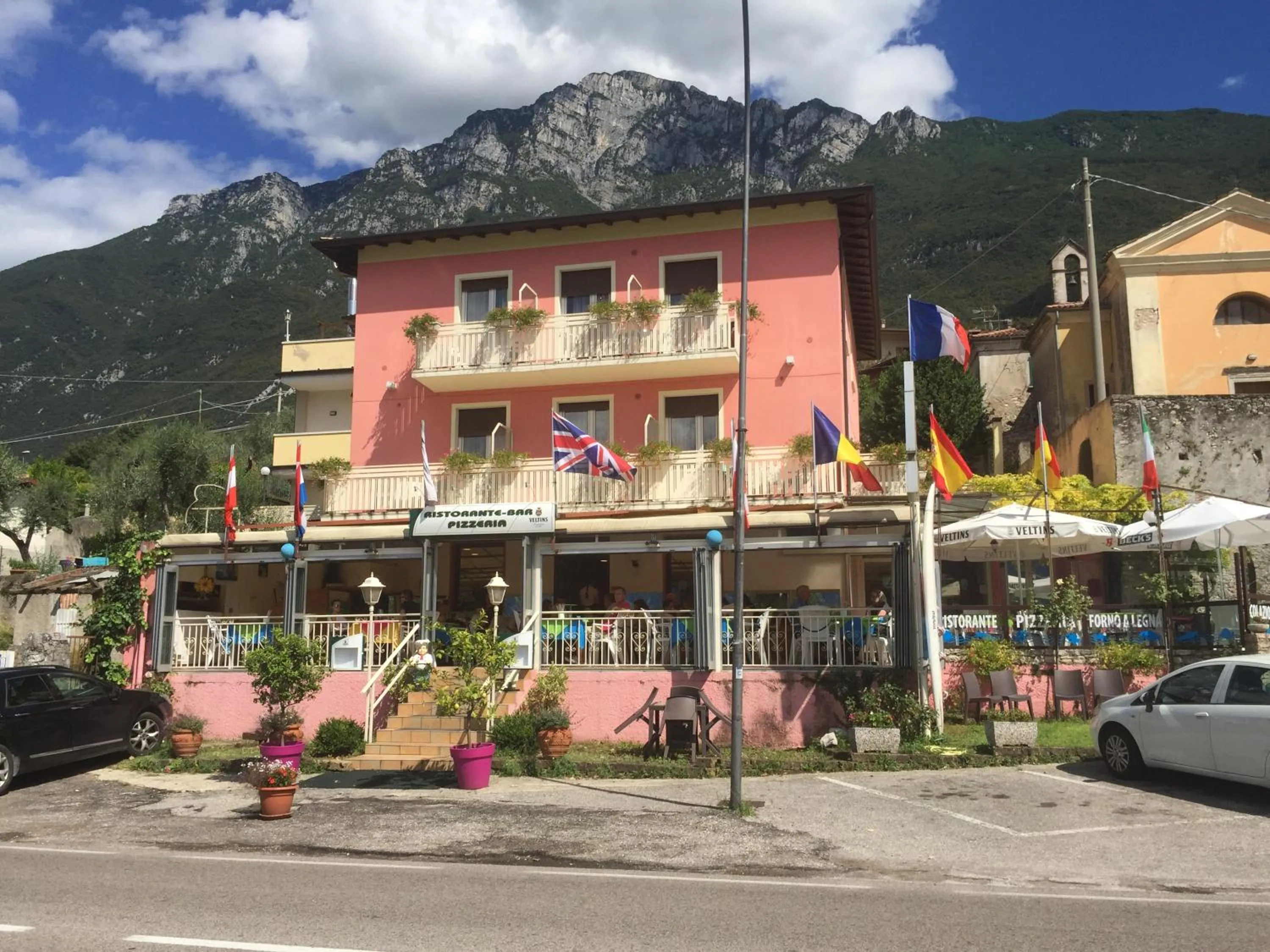 Facade/entrance in Hotel Vela Azzurra