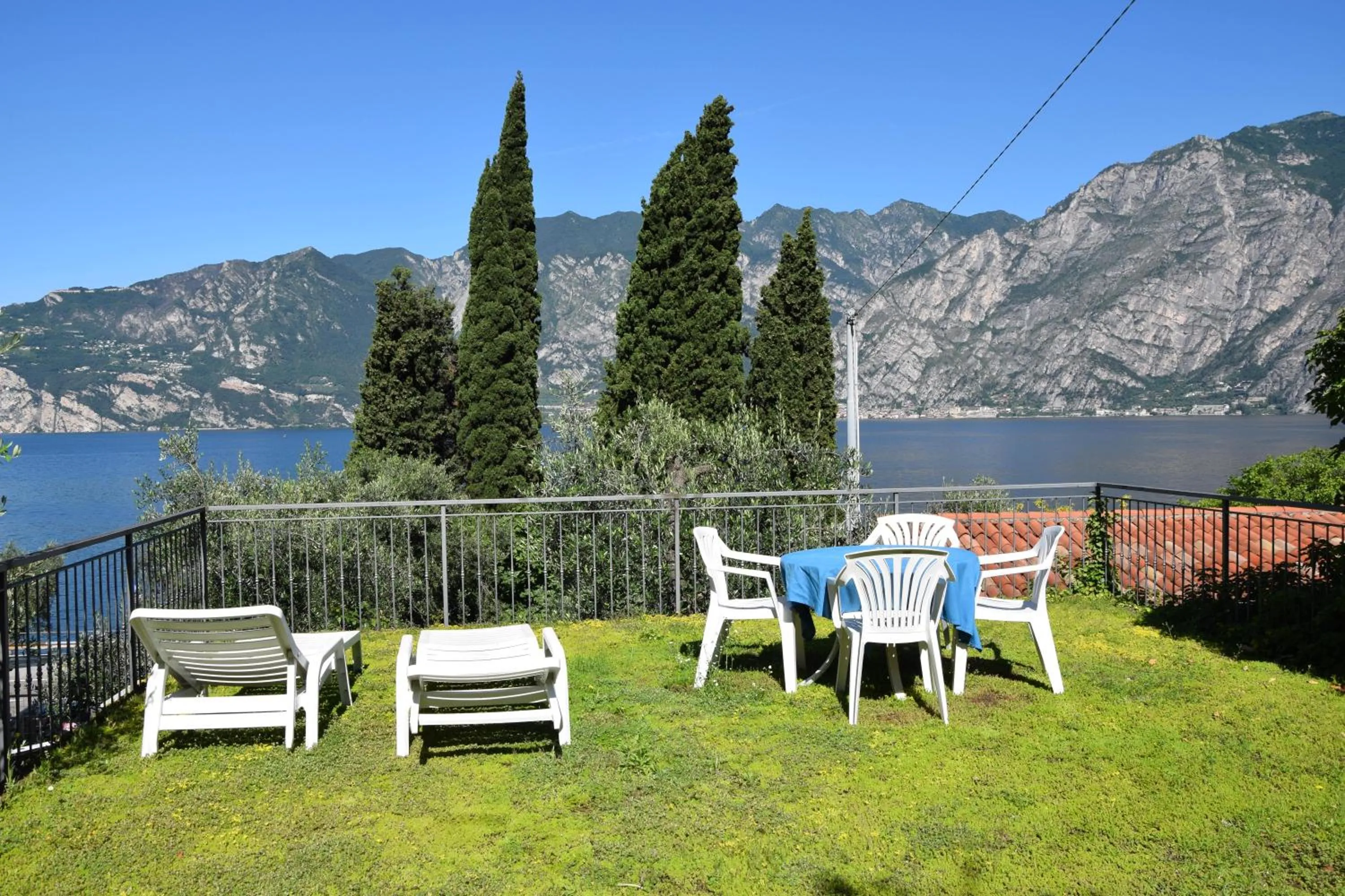 Garden in Hotel Vela Azzurra