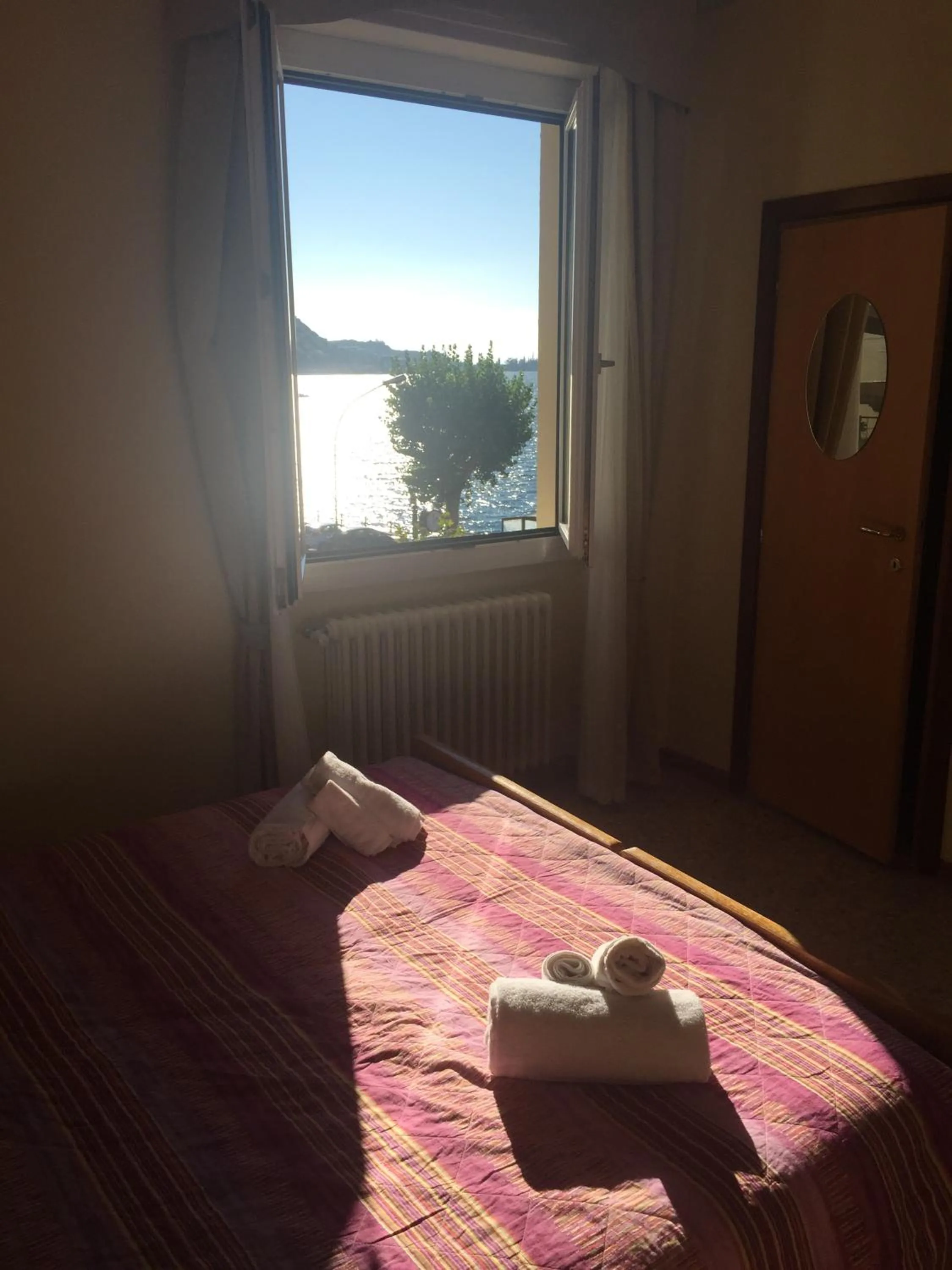 Bedroom, Bed in Hotel Vela Azzurra