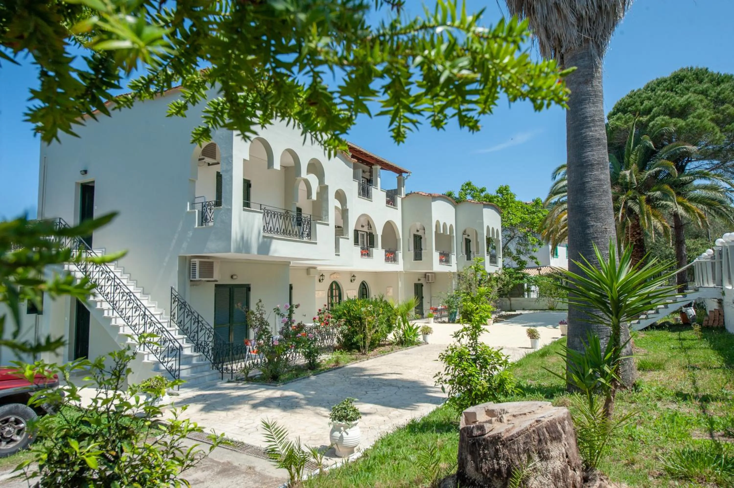 Property building in Vassilis Paradise Garden Aparthotel