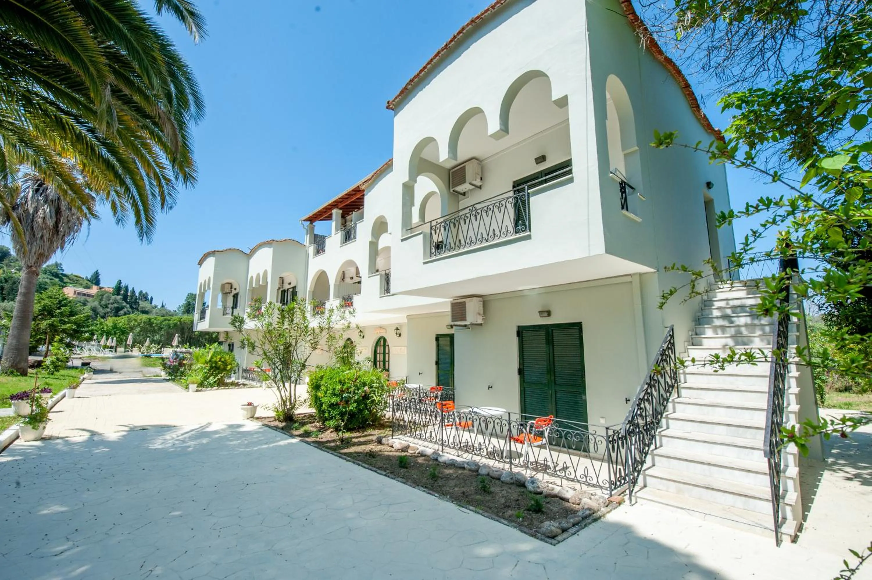 Property building in Vassilis Paradise Garden Aparthotel
