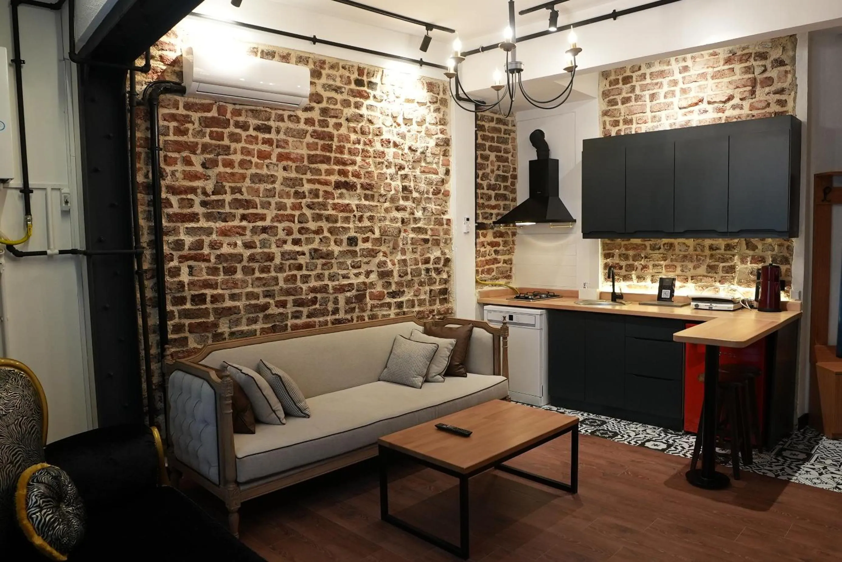 TV and multimedia in Alness Residence