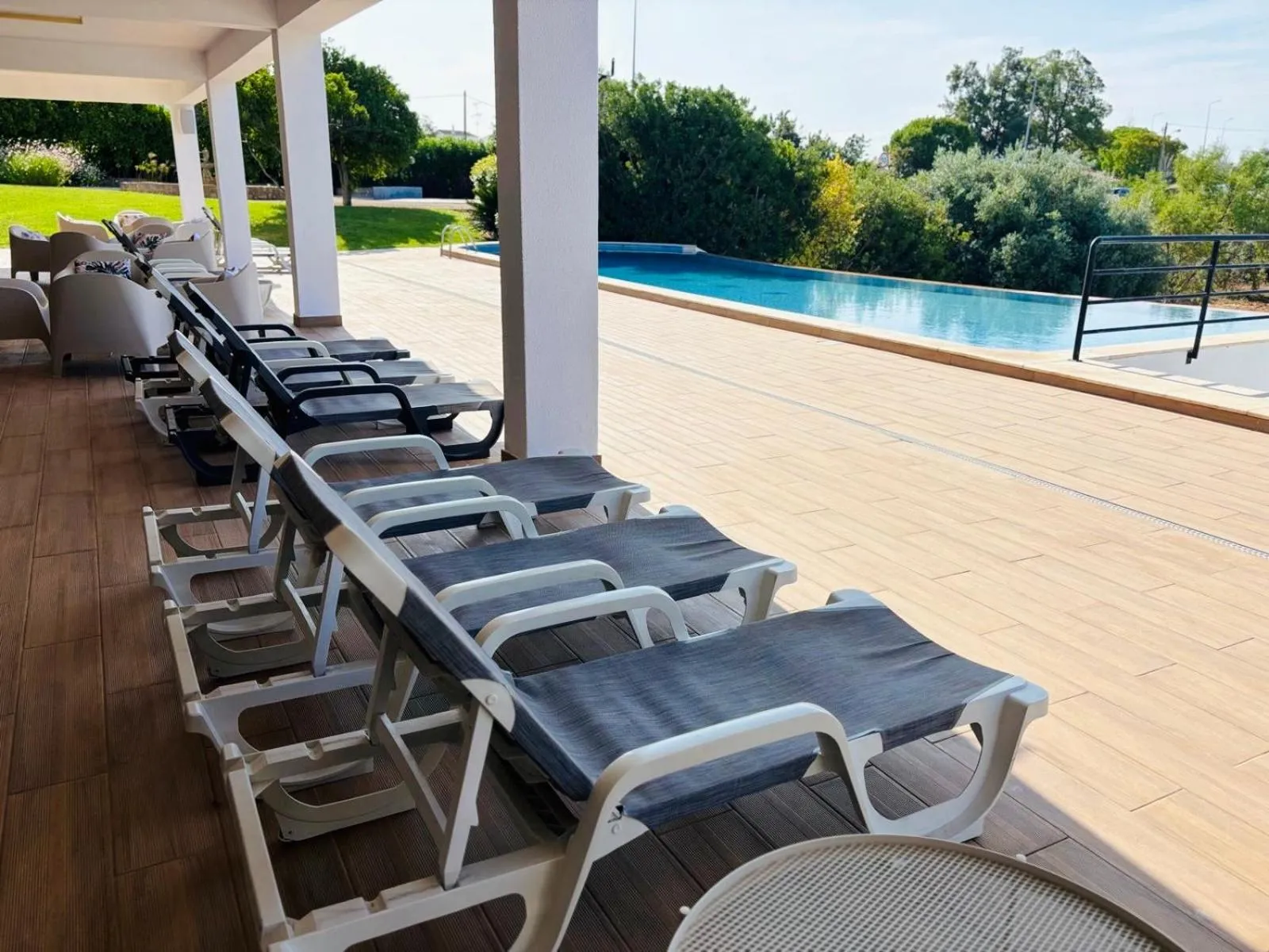 Pool view in Hotel Don Rodrigues