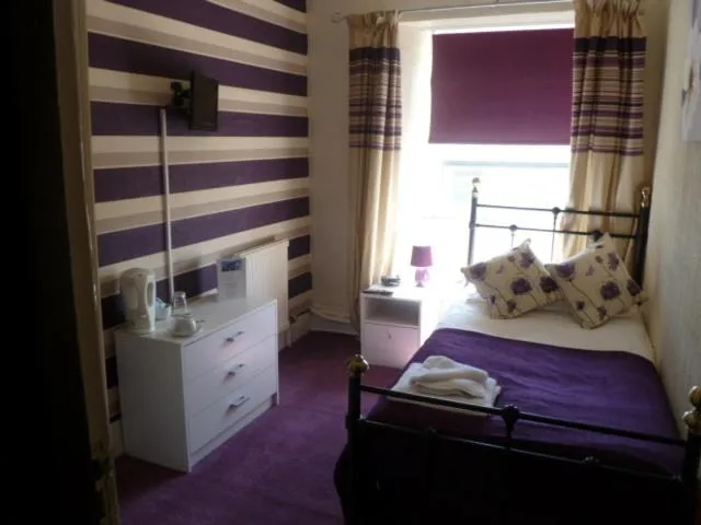 Bedroom, Bed in Belle Vue Hotel