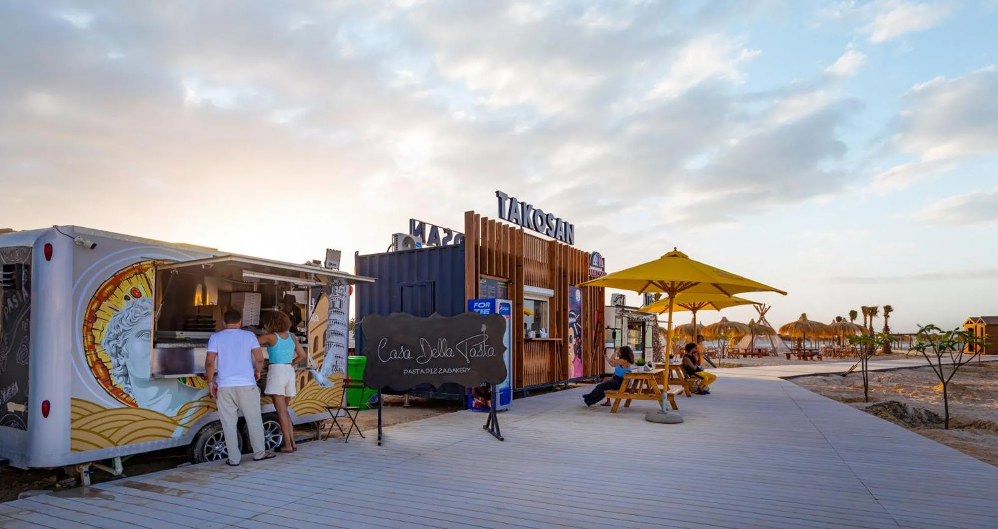 People in Lemon Spaces LIGHT- D bay North Coast