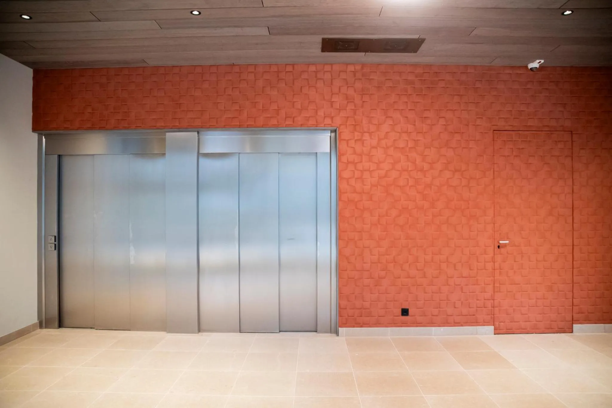 Property building in Bob W Amsterdam Noord