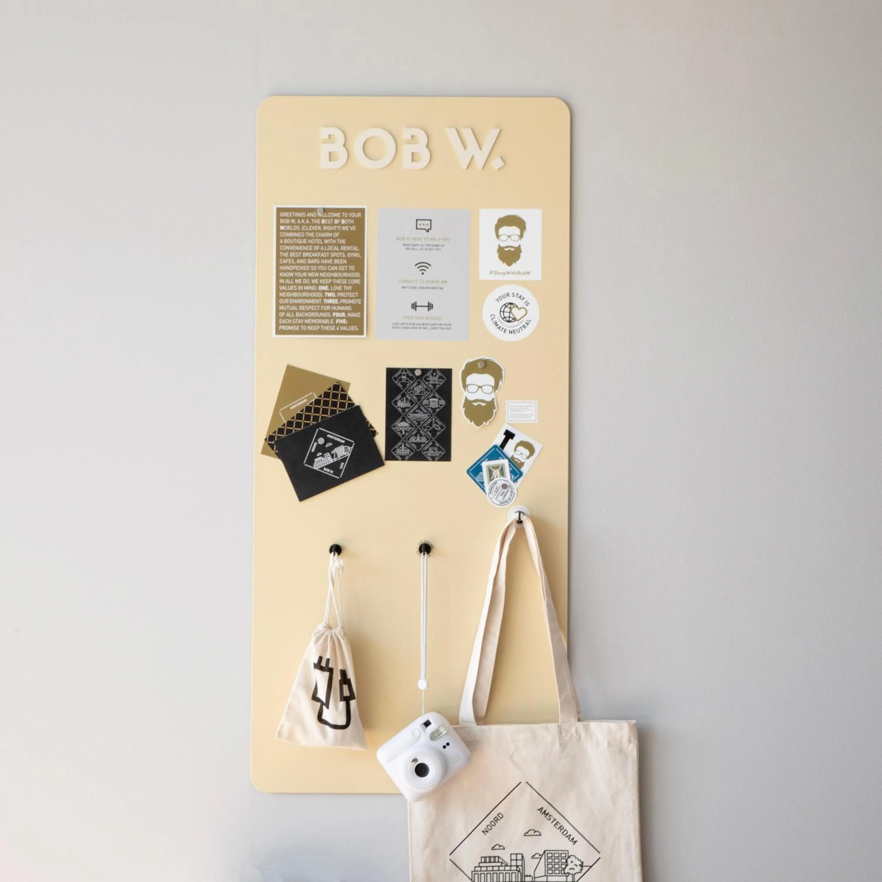 Property logo or sign in Bob W Amsterdam Noord