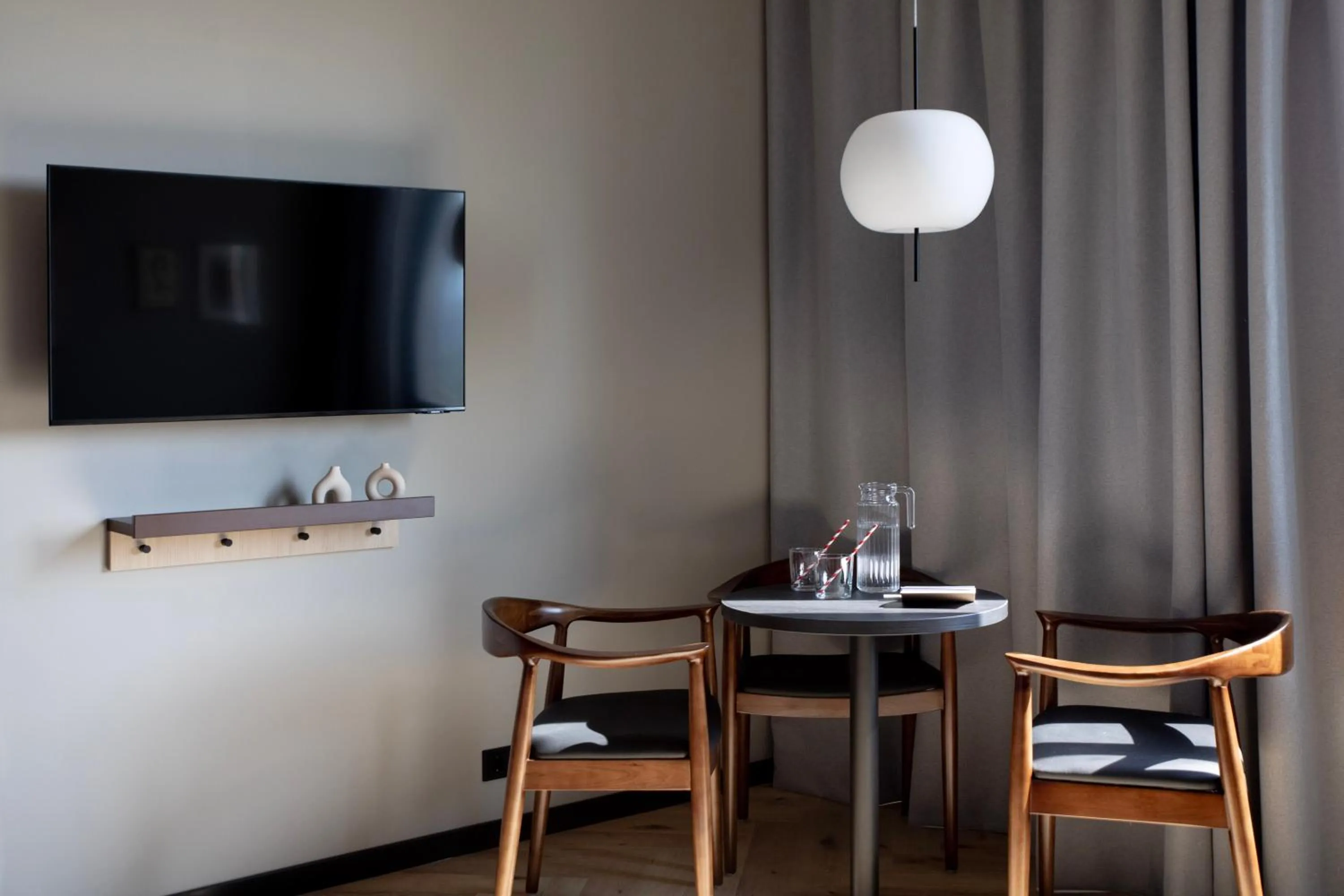 TV and multimedia in Bob W Amsterdam Noord