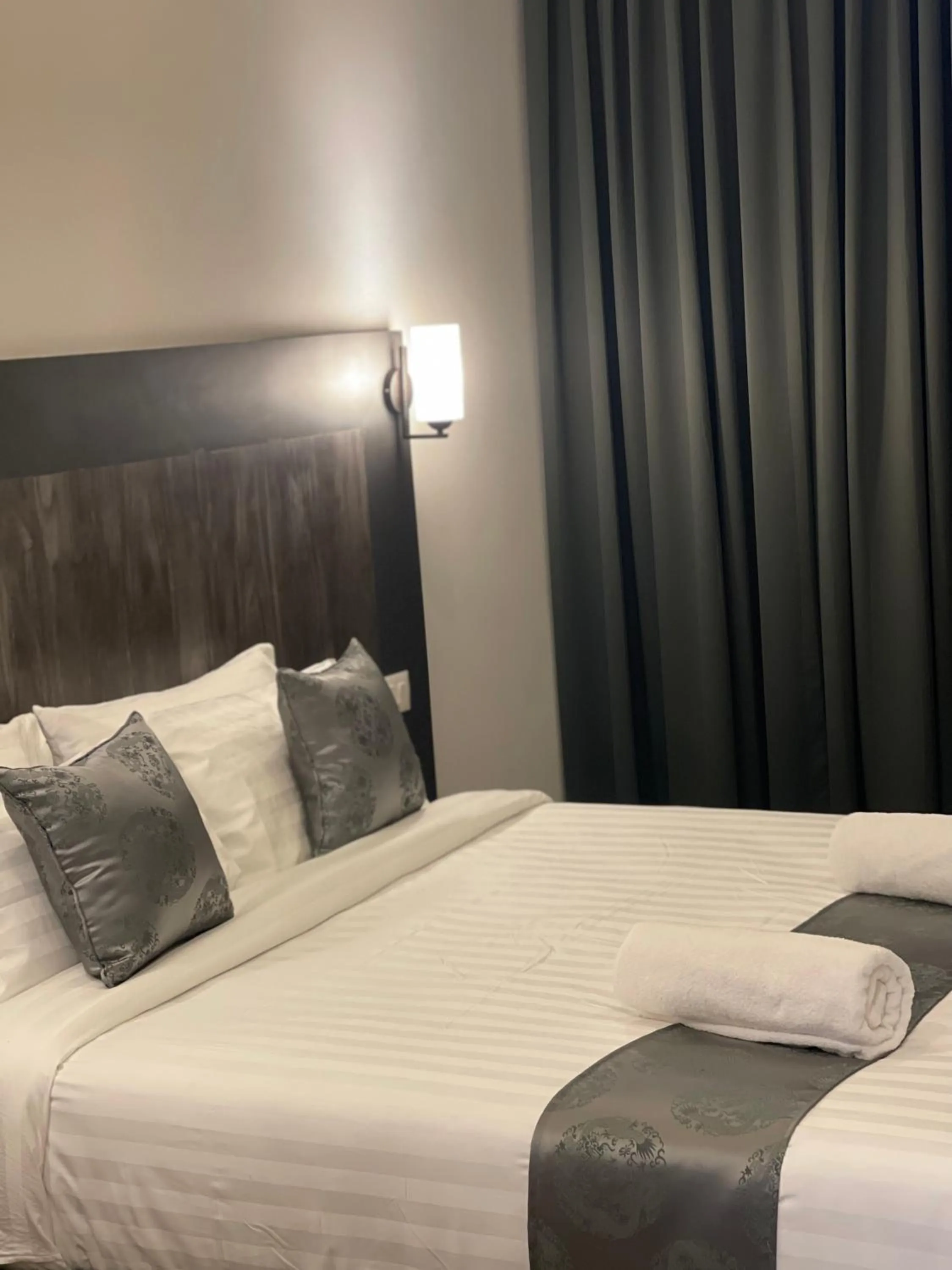 Bed in Yang Bhutan Hotel