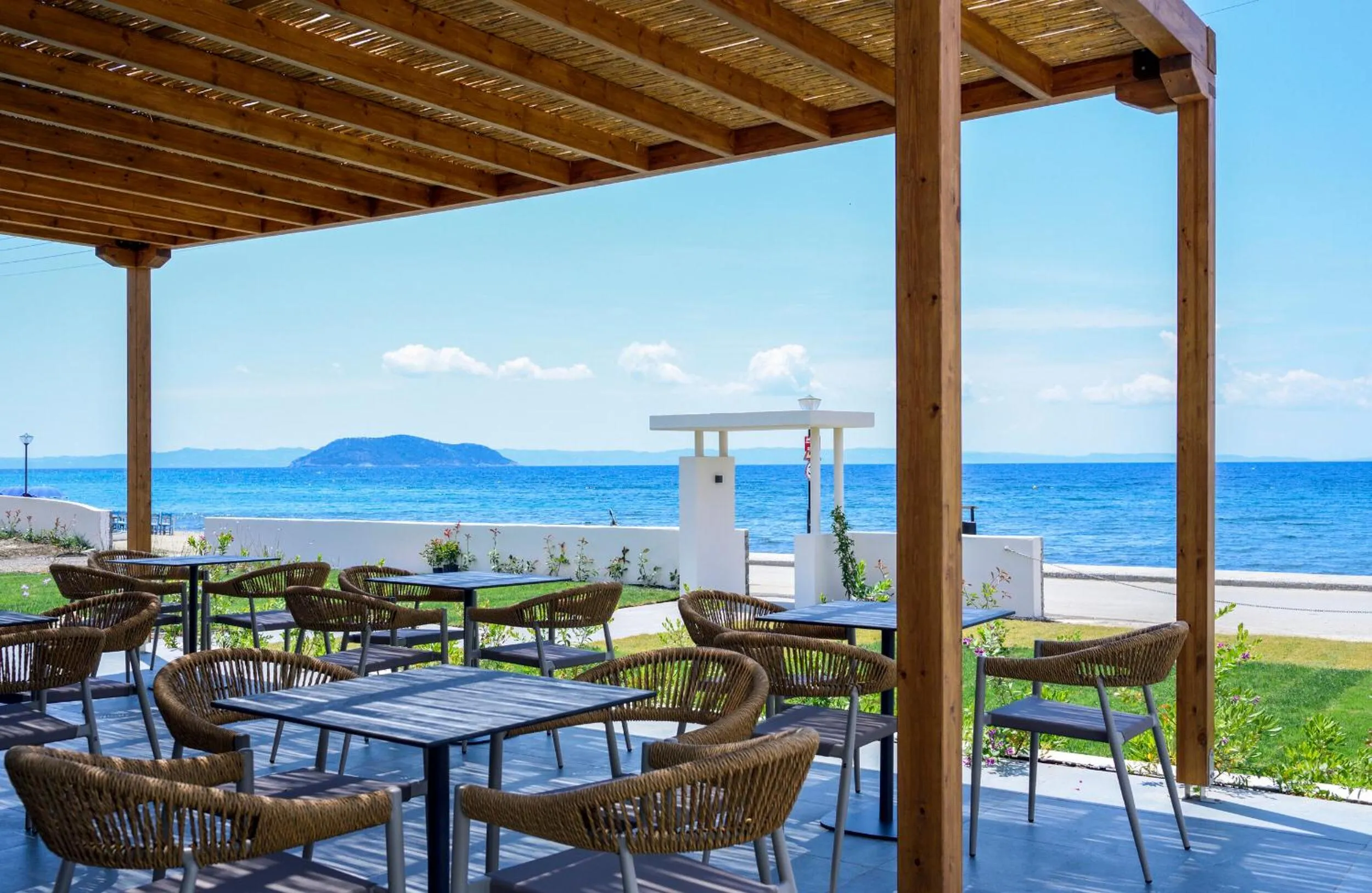 Seating area in Amyntas Seafront Hotel