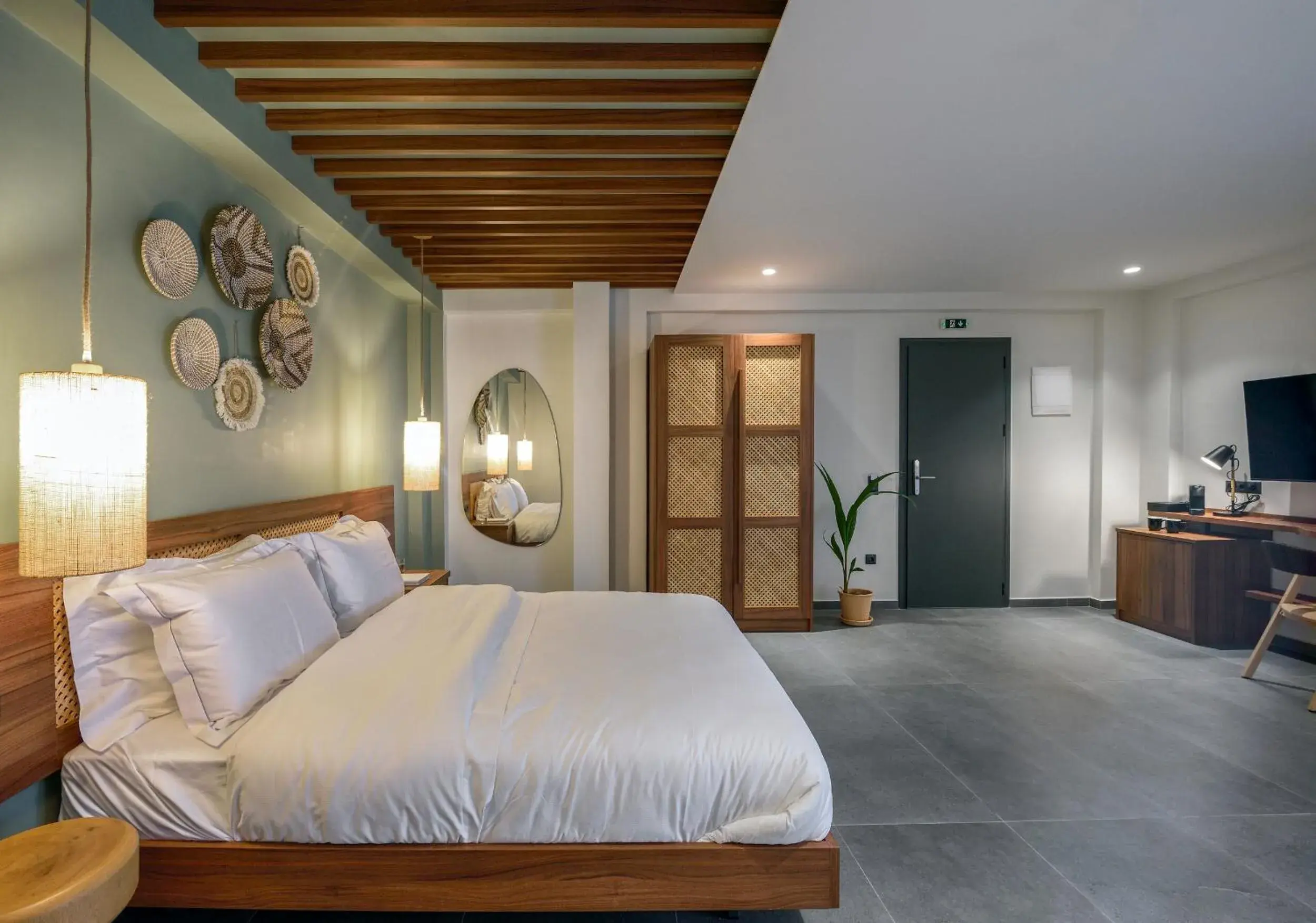 Junior Suite with Pool View in Amyntas Seafront Hotel Junior Suite with Pool View in Amyntas Seafront Hotel