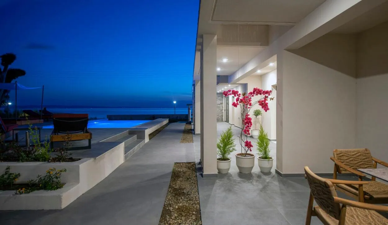 Balcony/Terrace in Amyntas Seafront Hotel