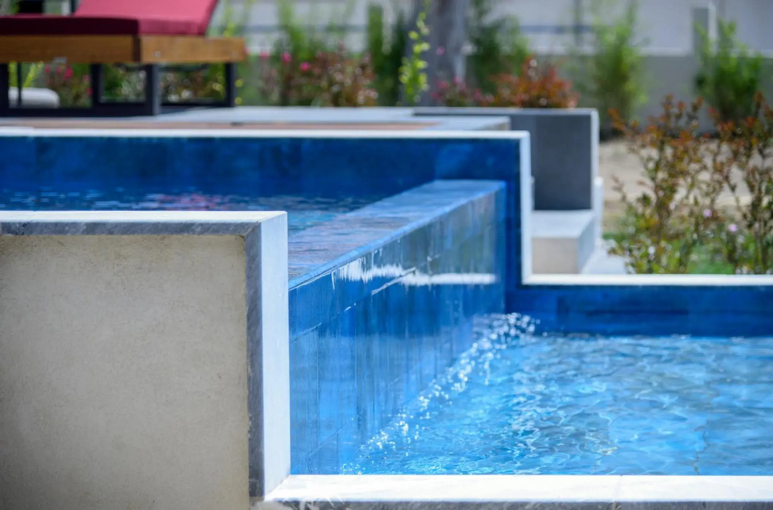 Swimming pool in Amyntas Seafront Hotel Swimming pool in Amyntas Seafront Hotel