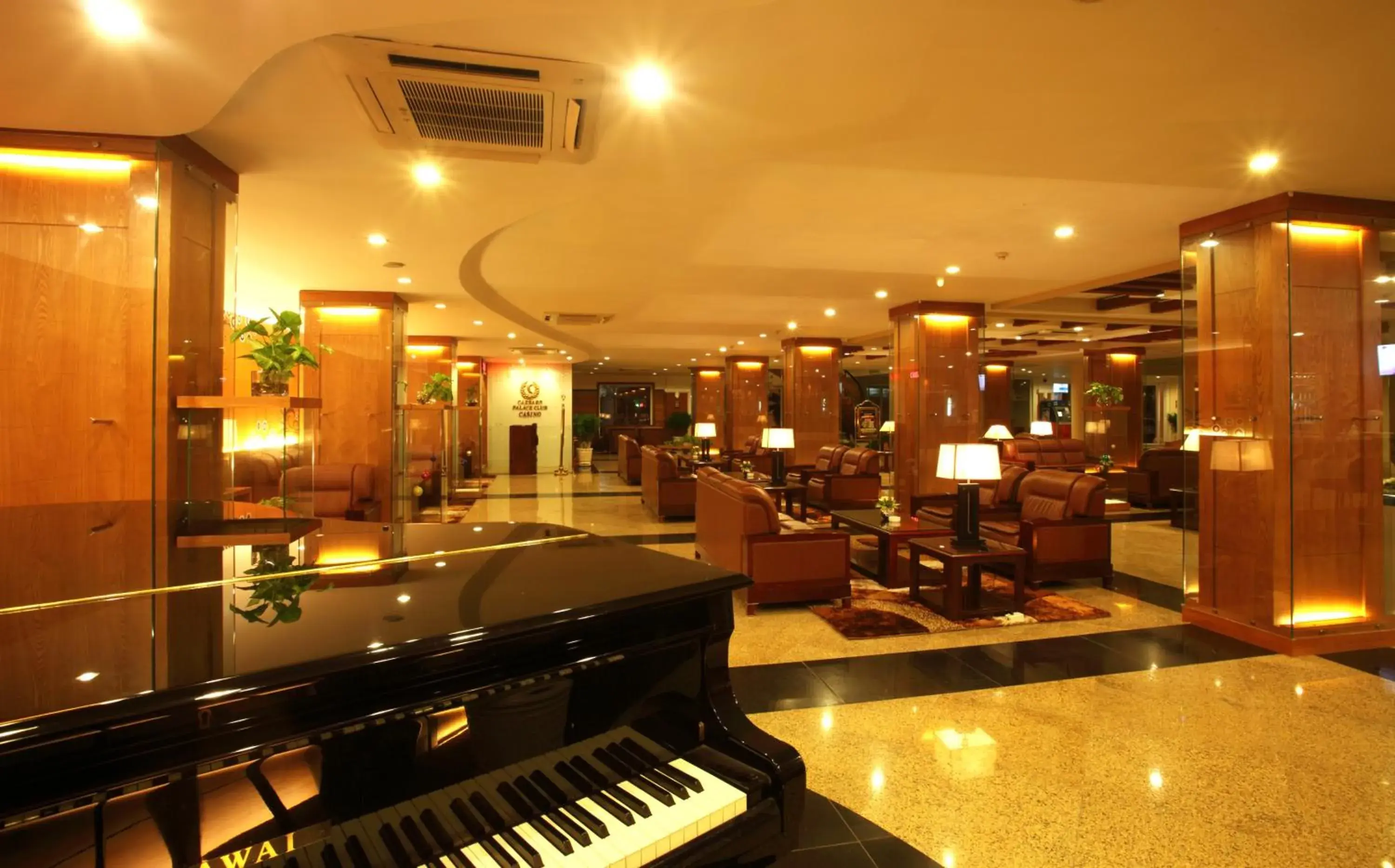 Lounge or bar in Palace Hotel Vung Tau Lounge or bar in Palace Hotel Vung Tau