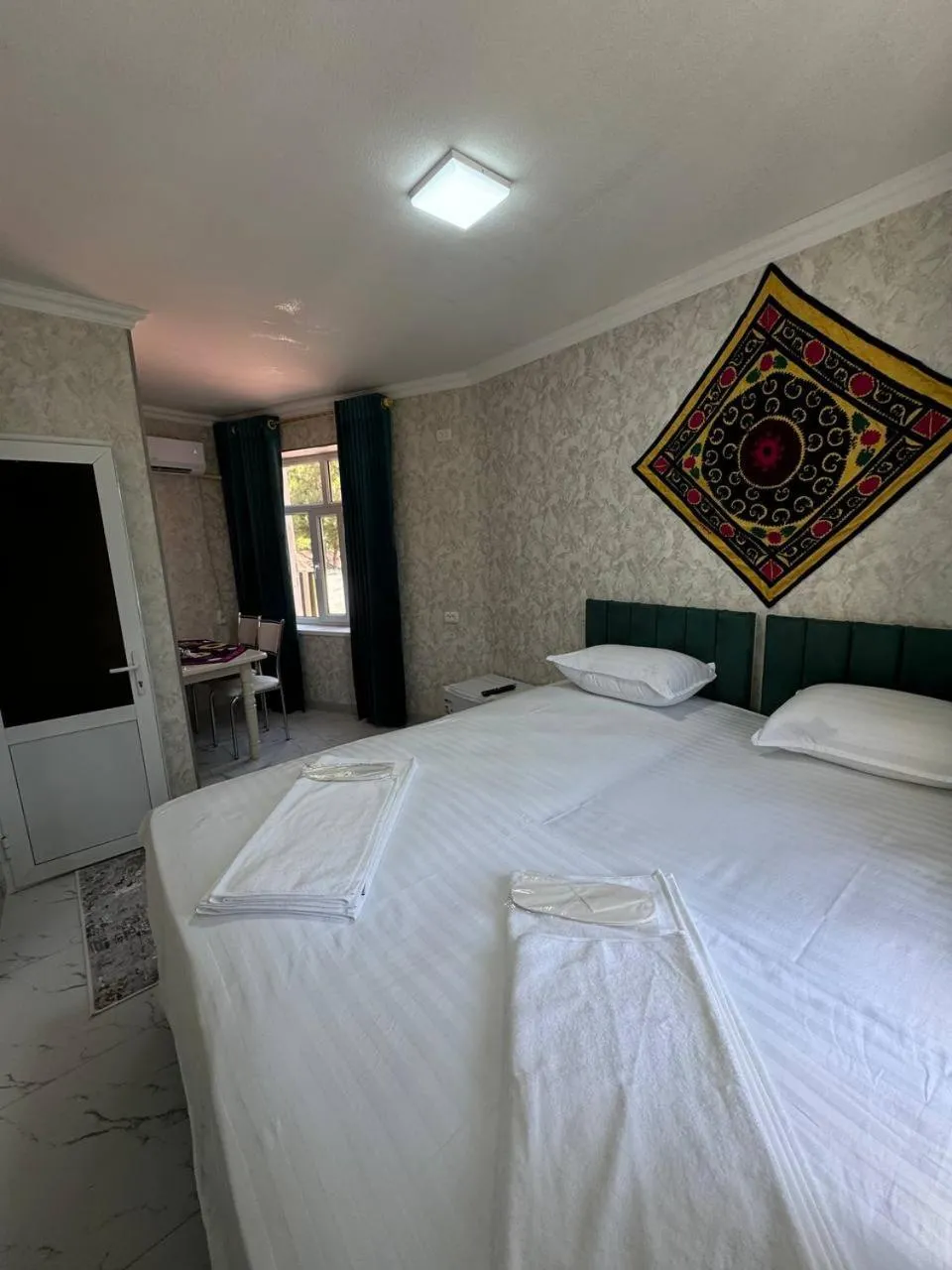 Khan Apartments