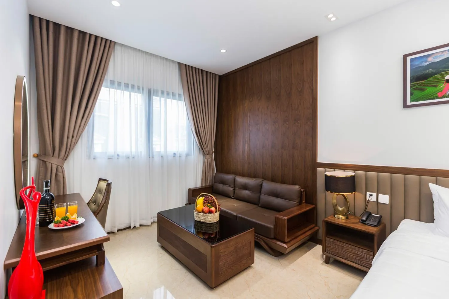 Seating area, Bed in Blubiz Hotel Mỹ Đình (Blubiz Hotel 2)