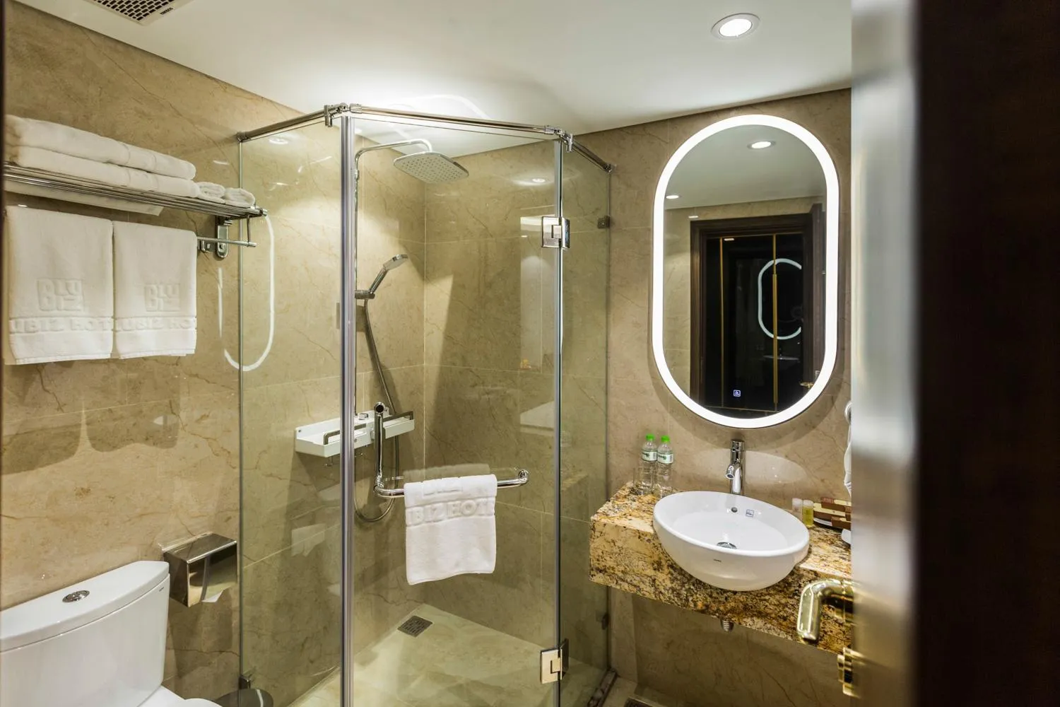 Bathroom in Blubiz Hotel Mỹ Đình (Blubiz Hotel 2)