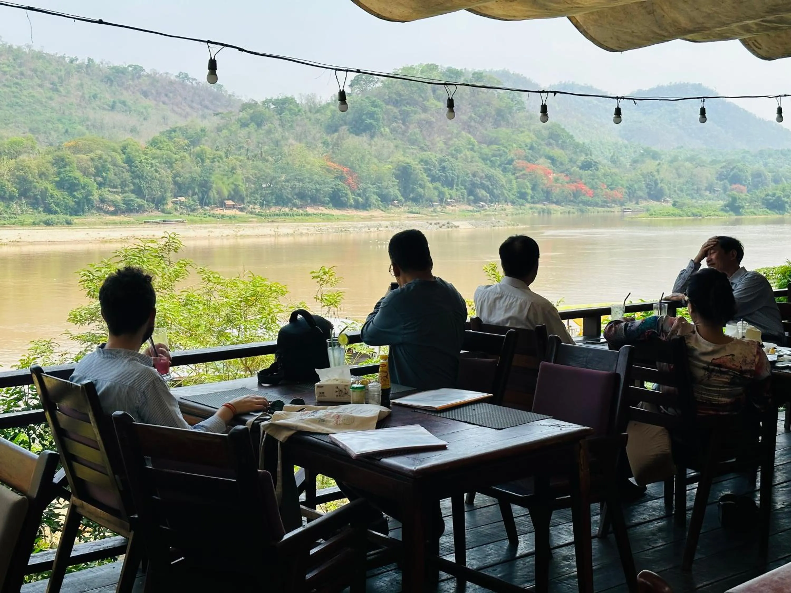 Restaurant/places to eat in Ammata Boutique Villa