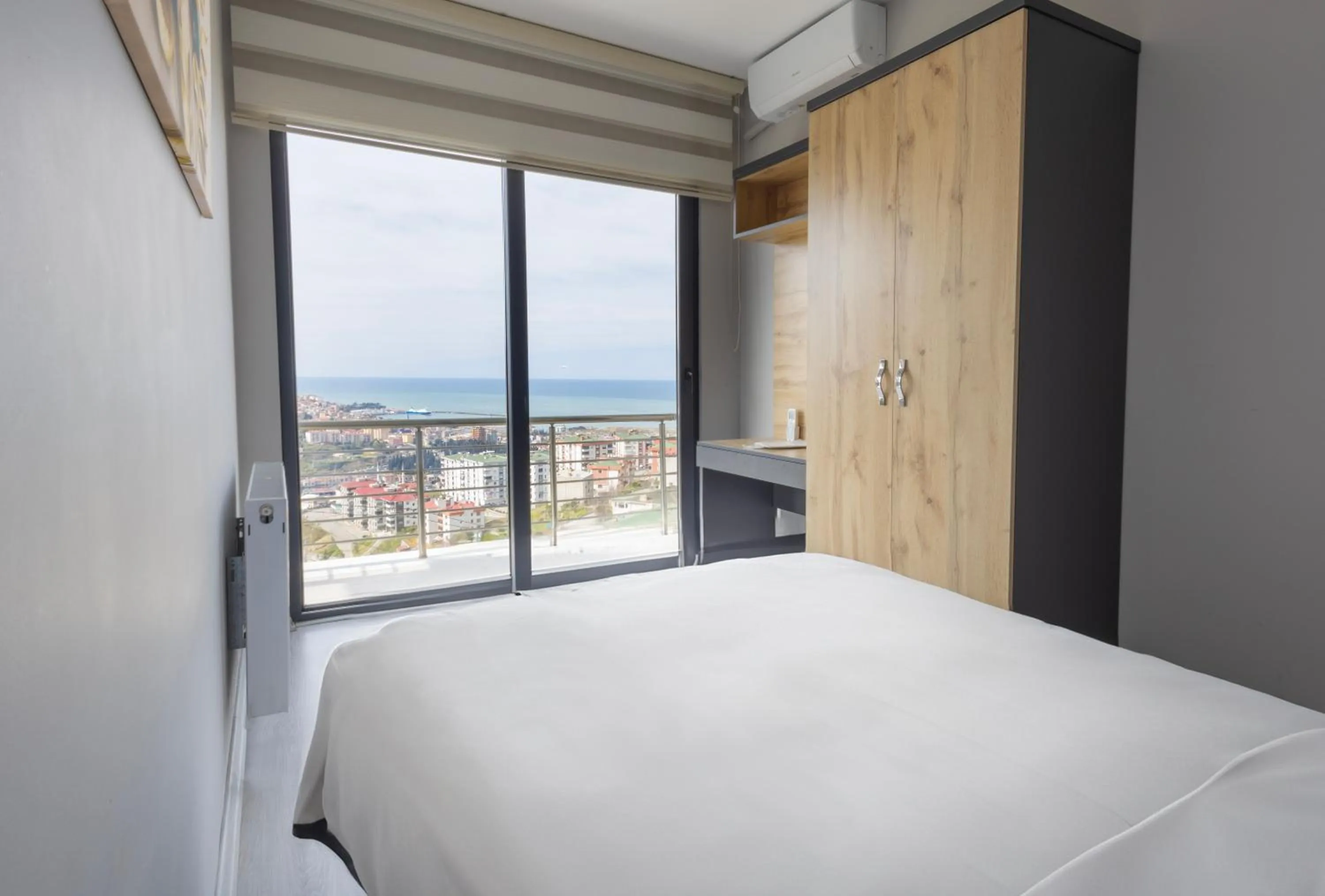 Bedroom, Bed in ZAL SUİTE