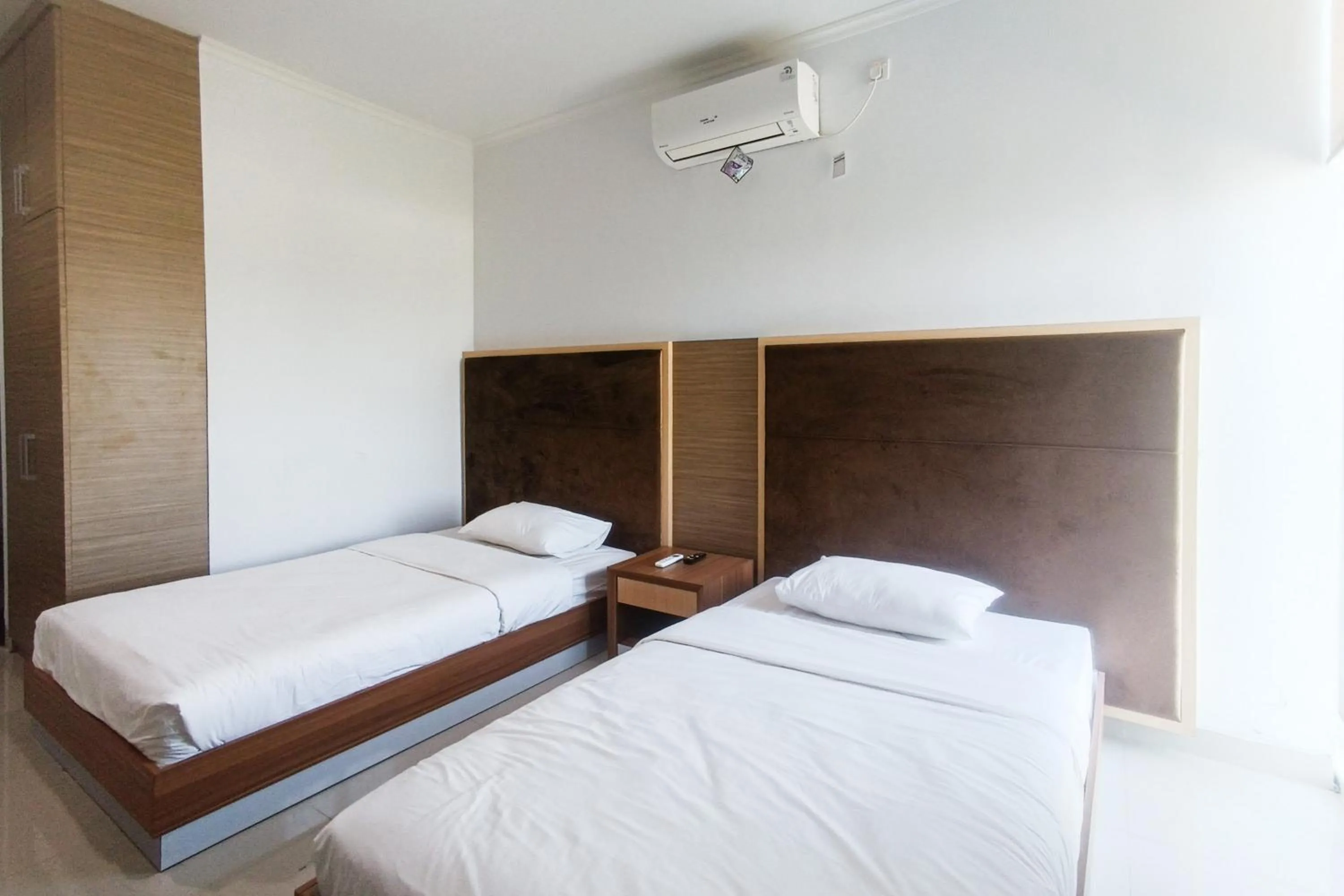 Bedroom, Bed in Urbanview Hotel Syariah UIN Mataram