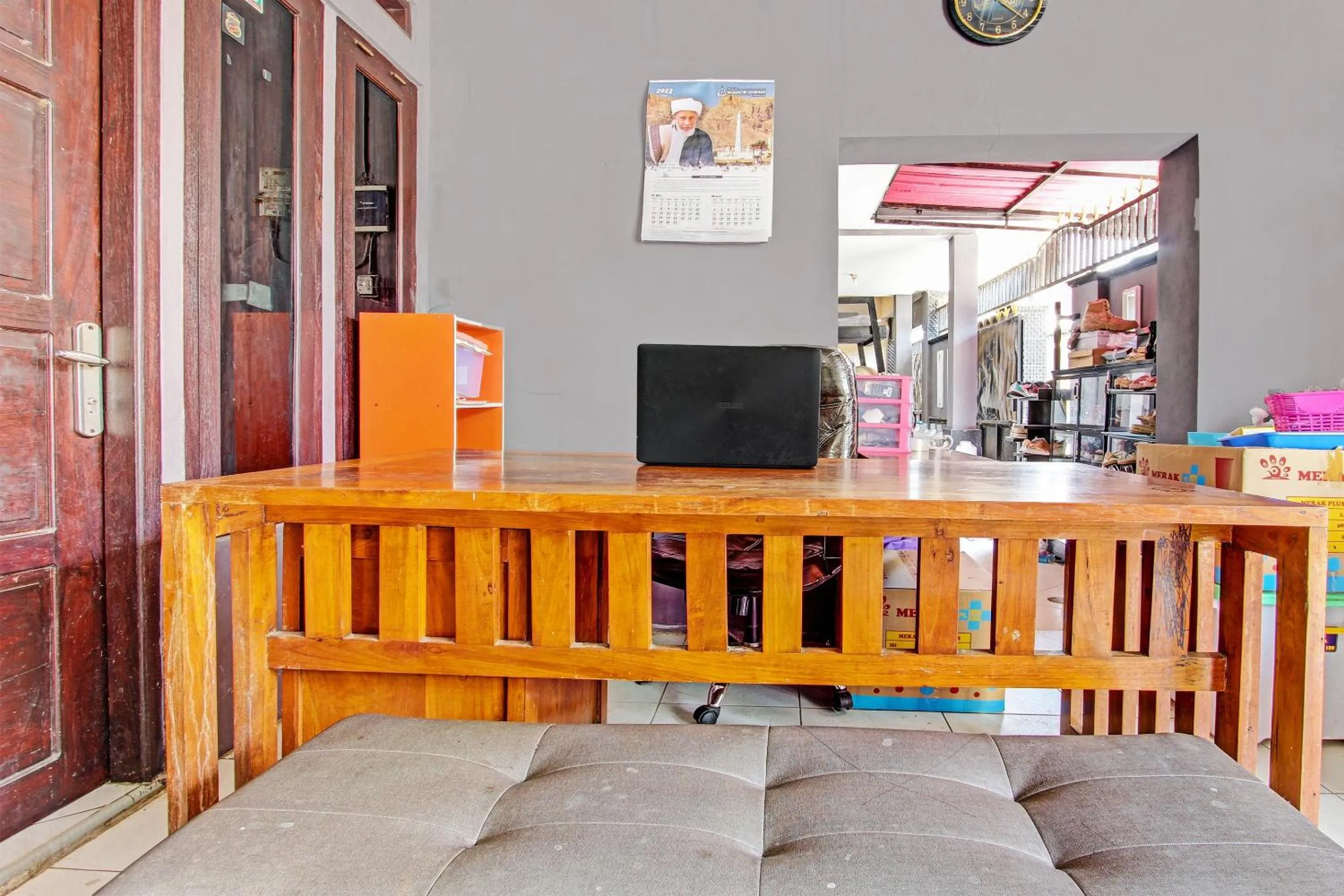 Lobby or reception in Hotel O Solo near Solo Safari formerly RR Guesthouse