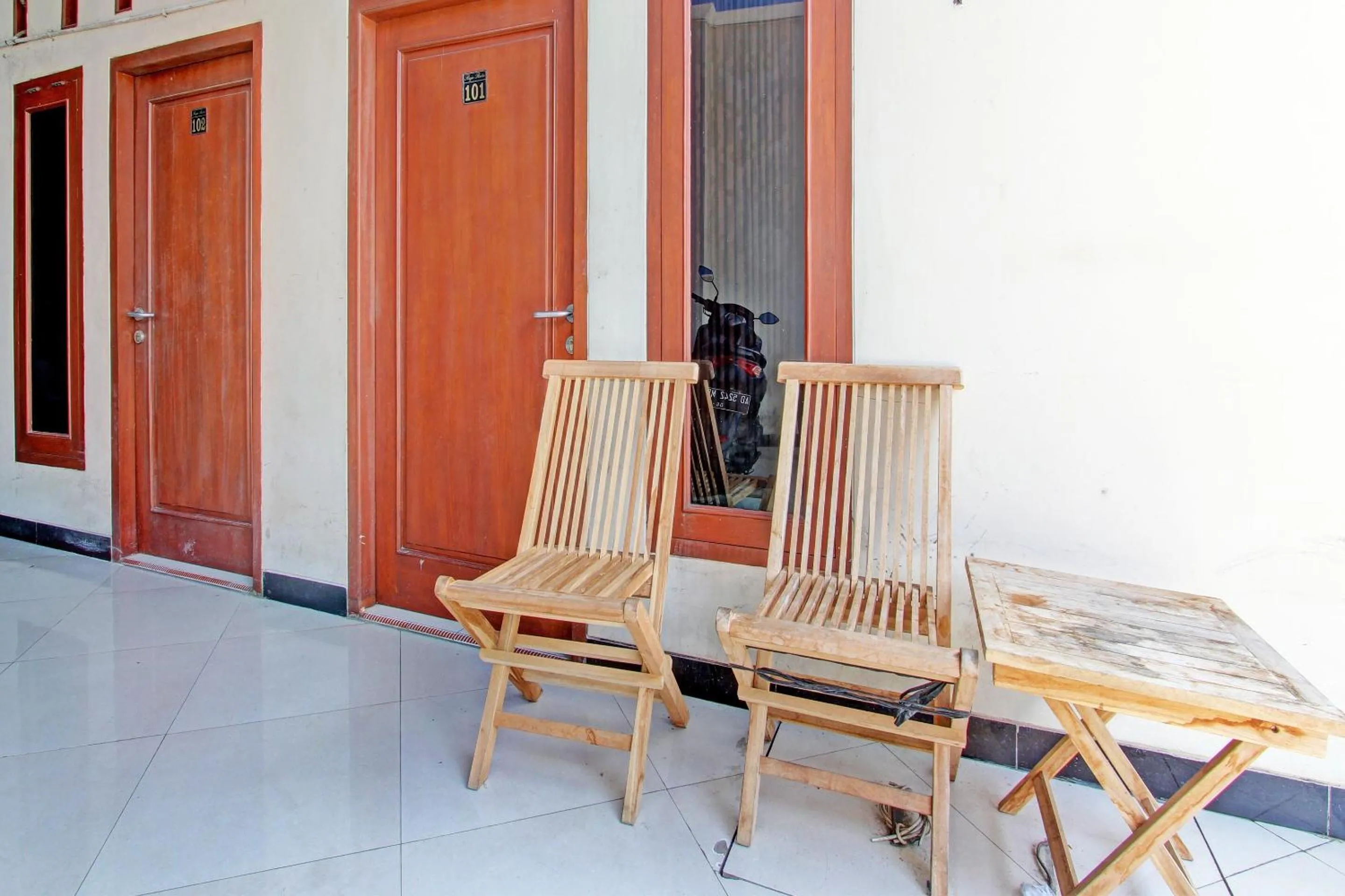 Lobby or reception in Hotel O Solo near Solo Safari formerly RR Guesthouse