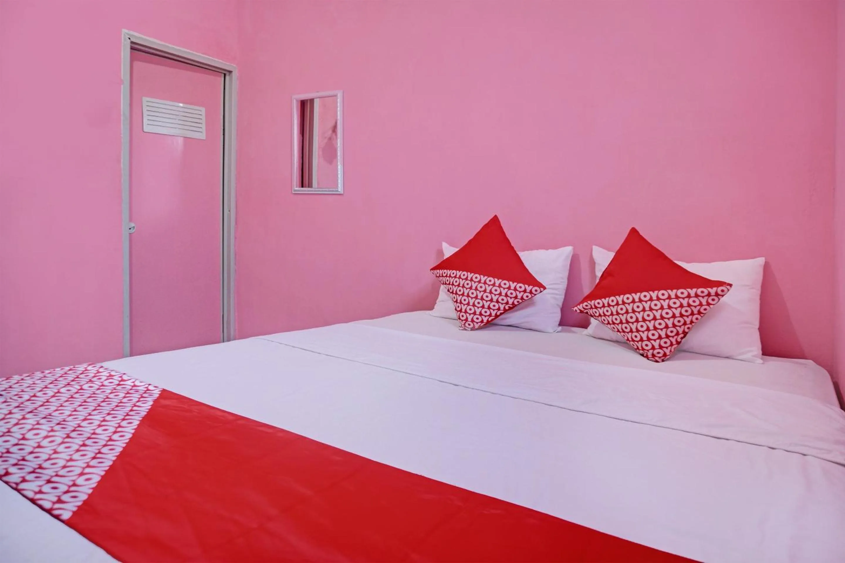 Bedroom in Hotel O Sulthan Homestay Syariah 3