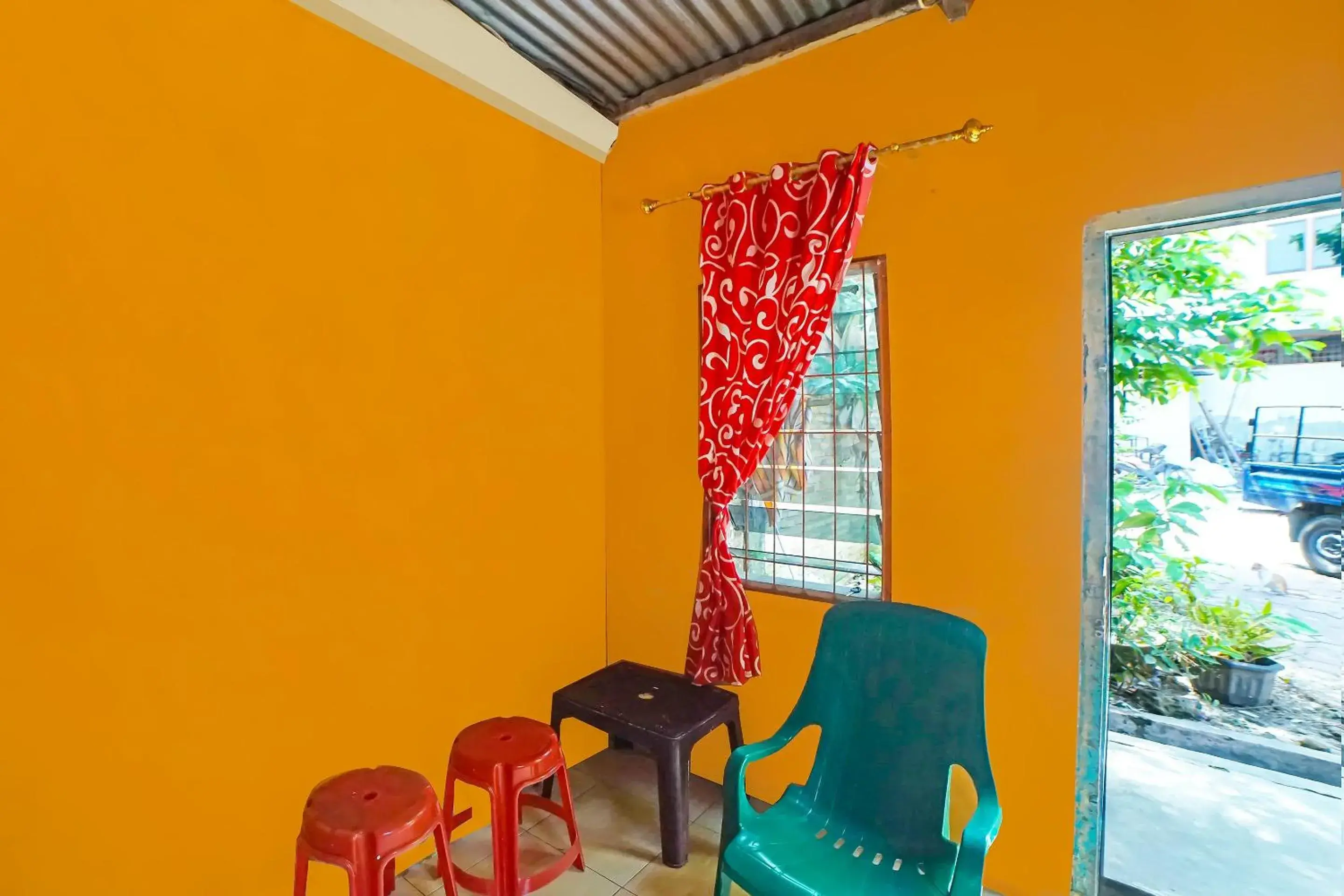 Lobby or reception in Hotel O Mandiri Inn Lobby or reception in Hotel O Mandiri Inn