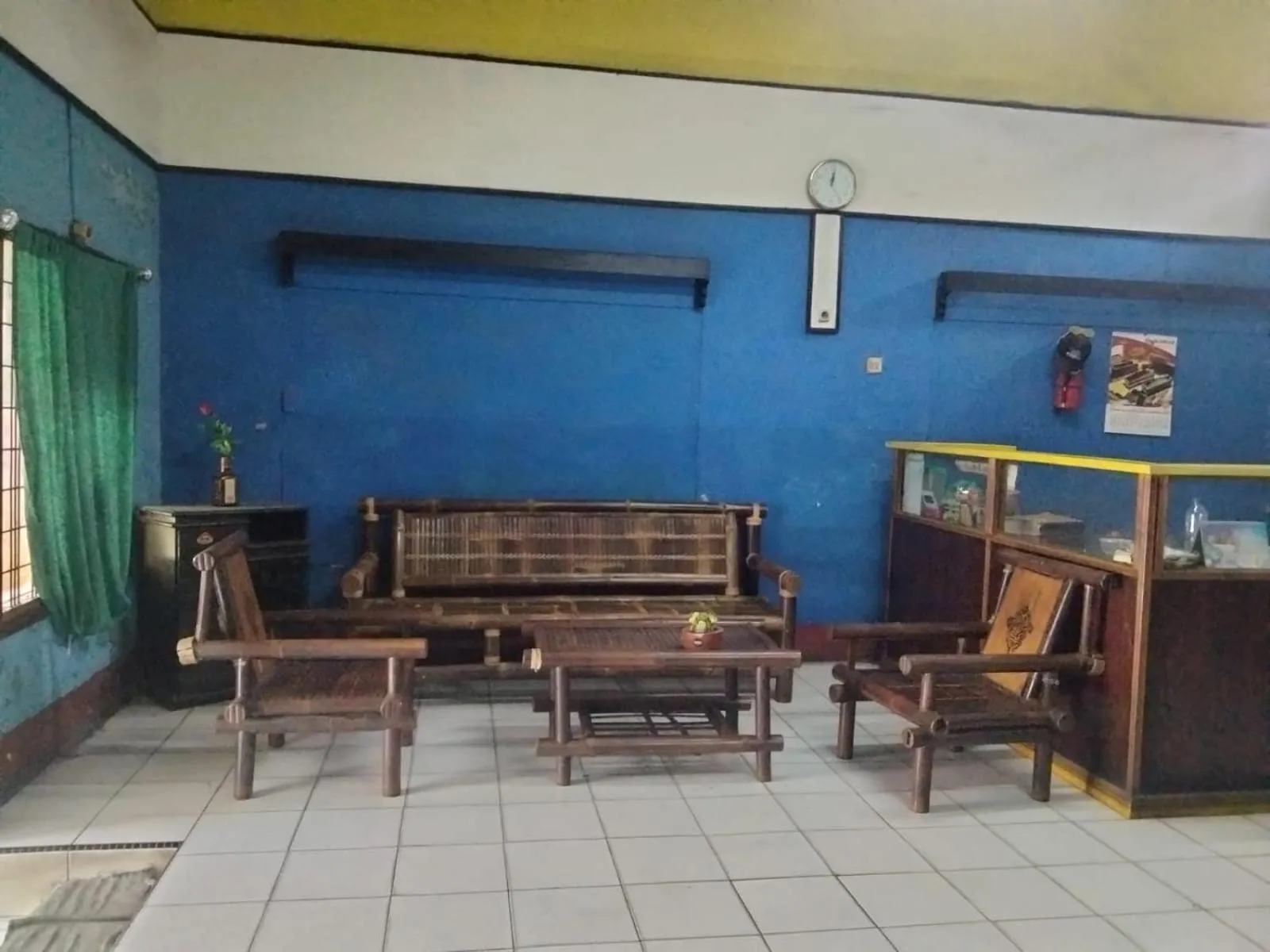 Lobby or reception in Hotel O Penginapan Keluarga