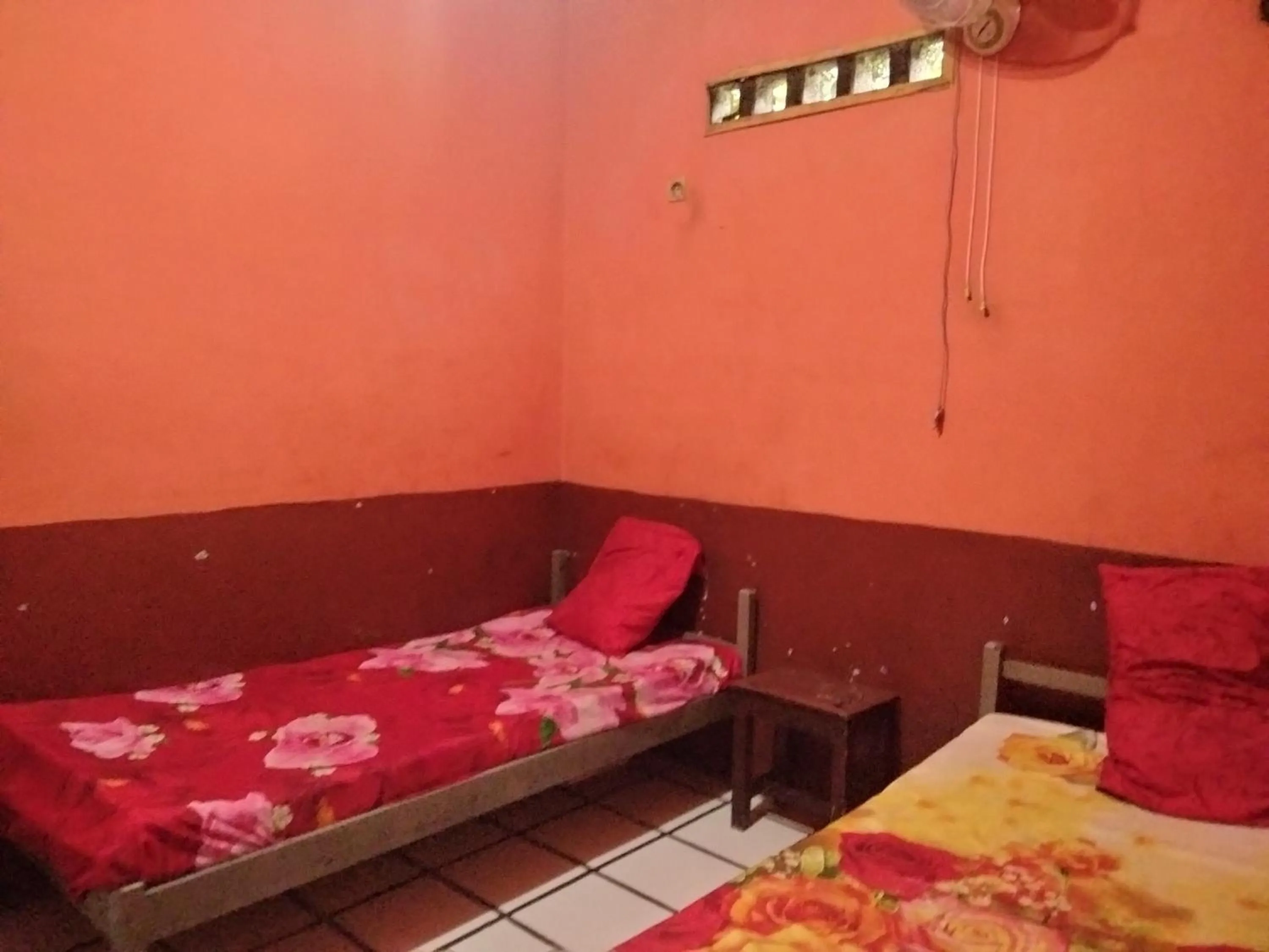 Bedroom in Hotel O Penginapan Keluarga