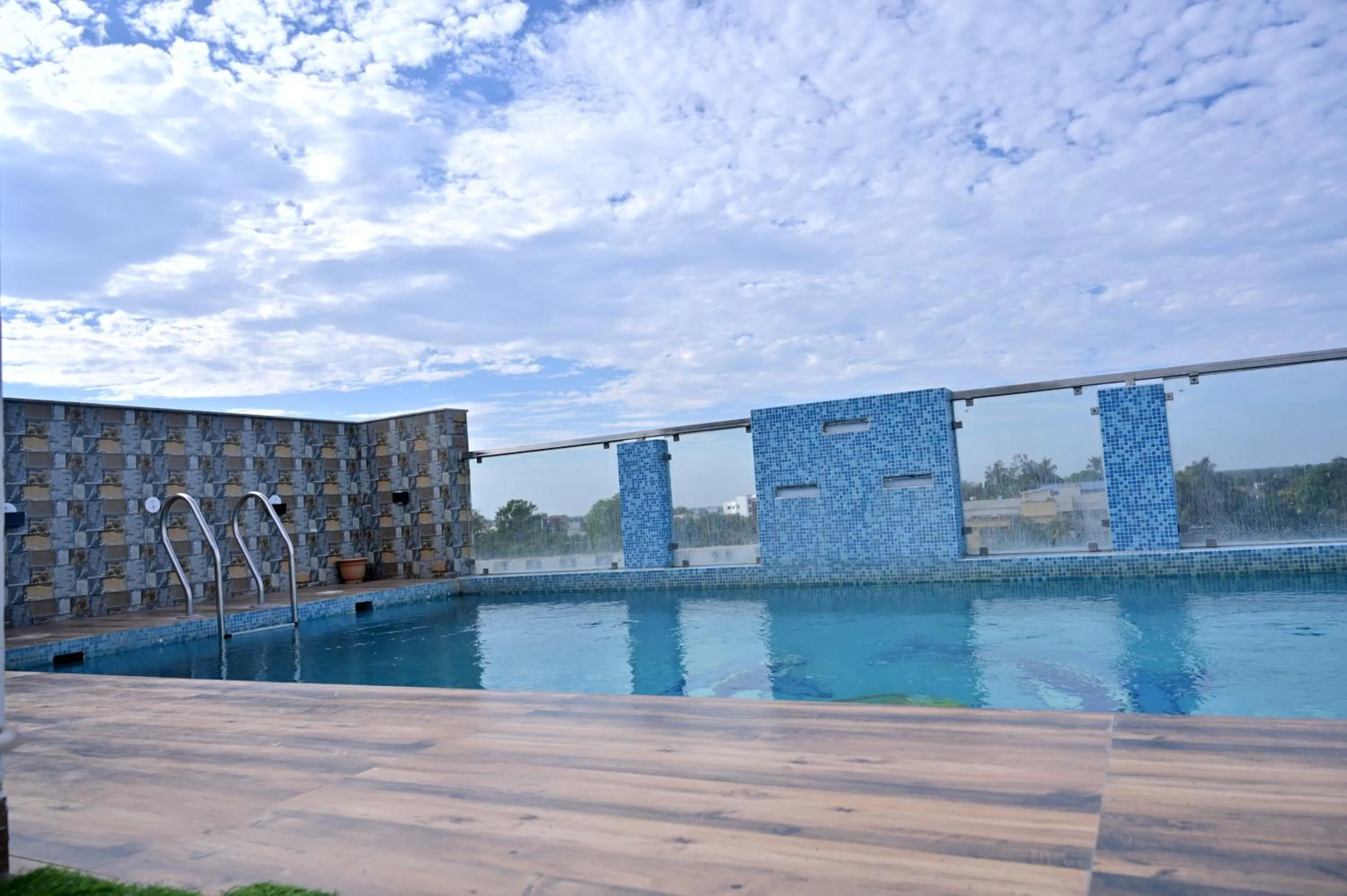 Pool view in Hotel Silver Land New Digha with Rooftop Pool