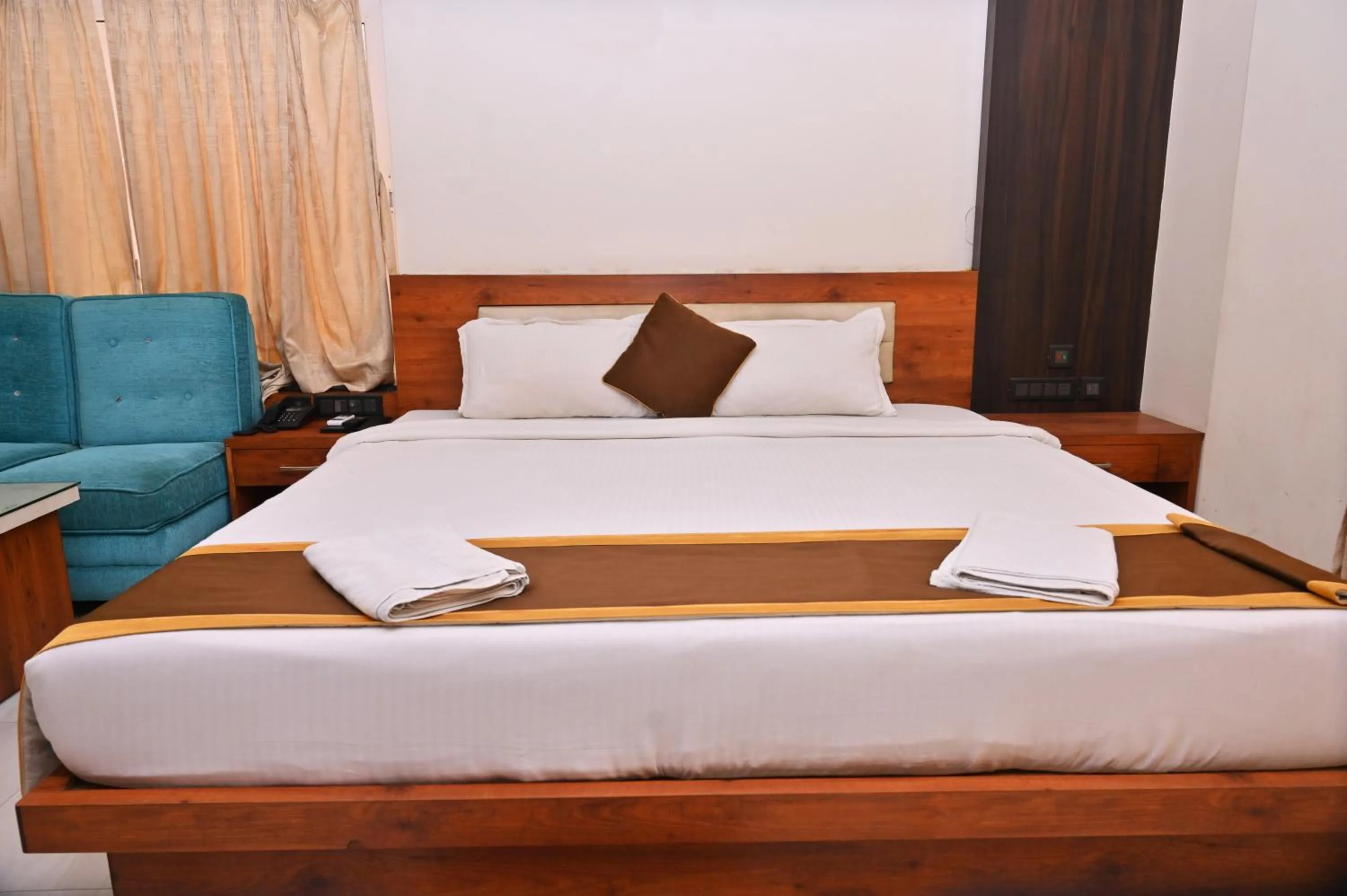 Photo of the whole room, Bed in Hotel Silver Land New Digha with Rooftop Pool