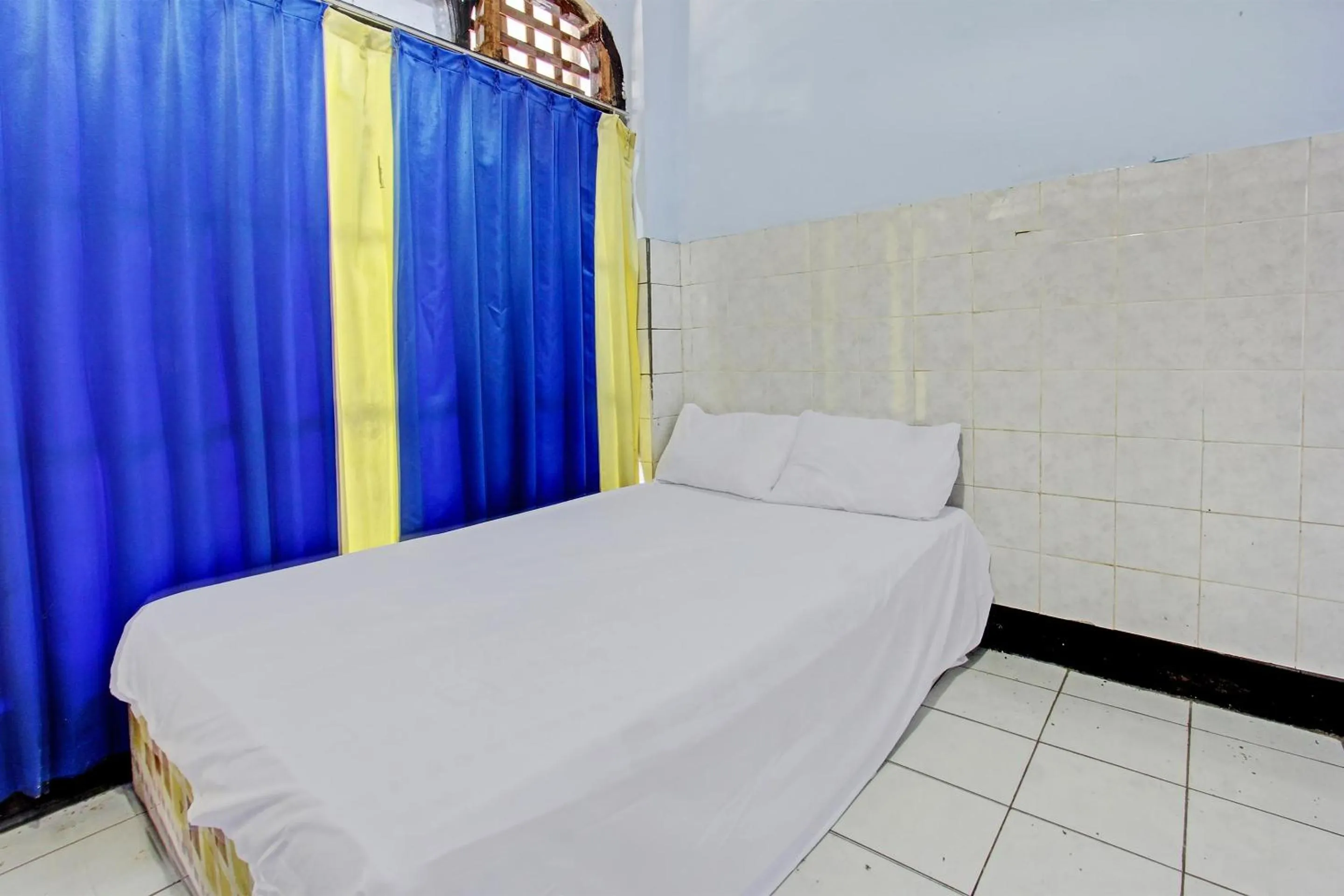 Bedroom, Bed in Hotel O Mareje Sariguna