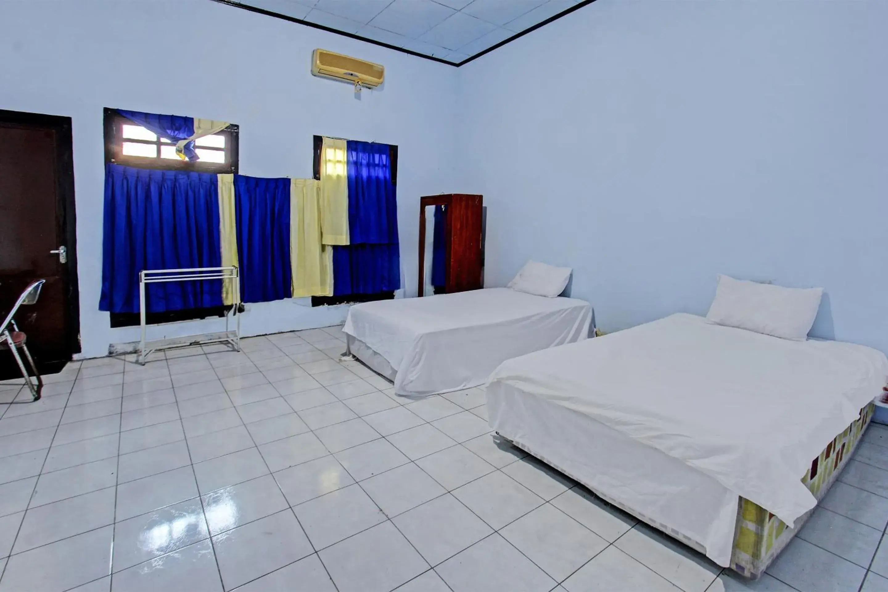 Economy Twin Room in Hotel O Mareje Sariguna Economy Twin Room in Hotel O Mareje Sariguna