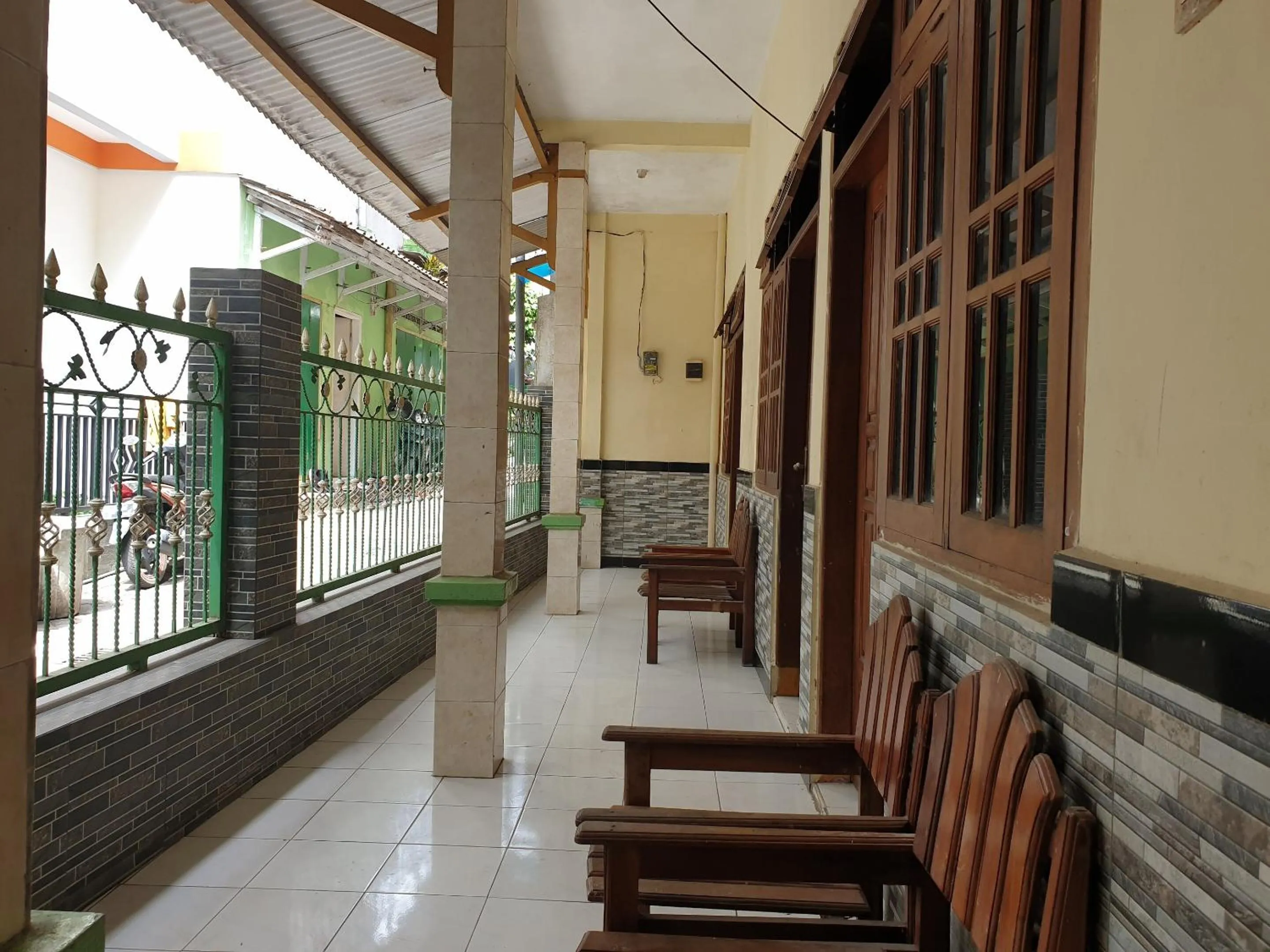 Lobby or reception in OYO Life 92620 Syfa Kost