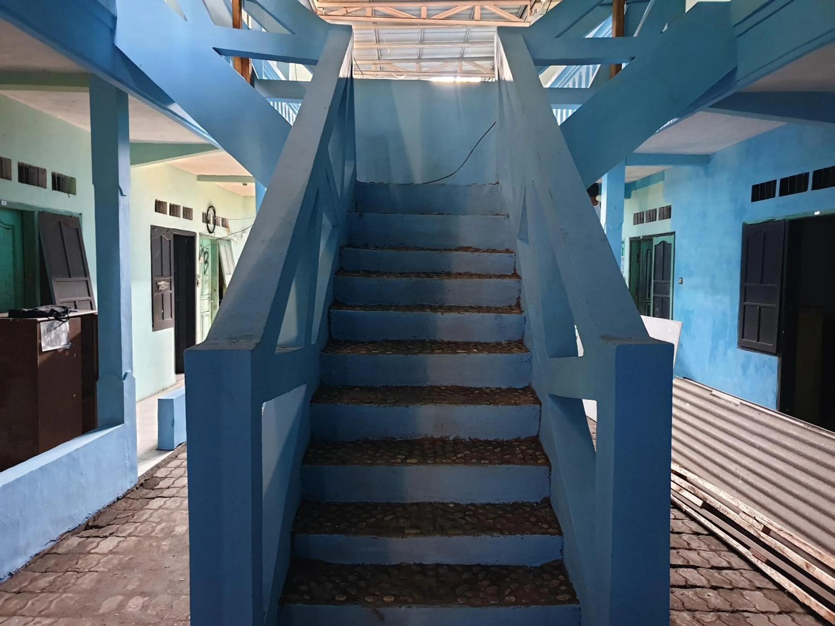 Lobby or reception in OYO Life 92621 Zain Kost