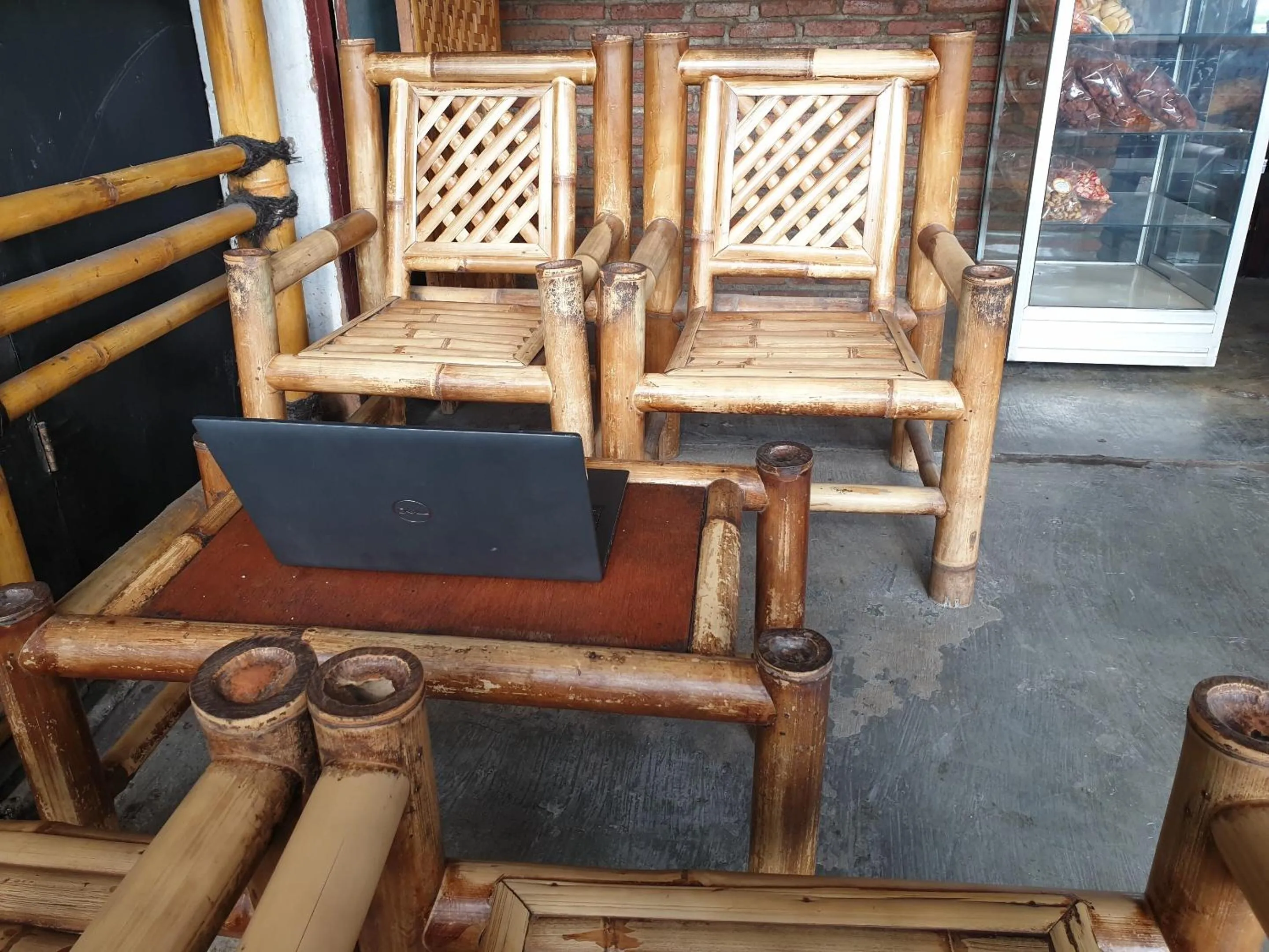 Lobby or reception in OYO Life 92621 Zain Kost