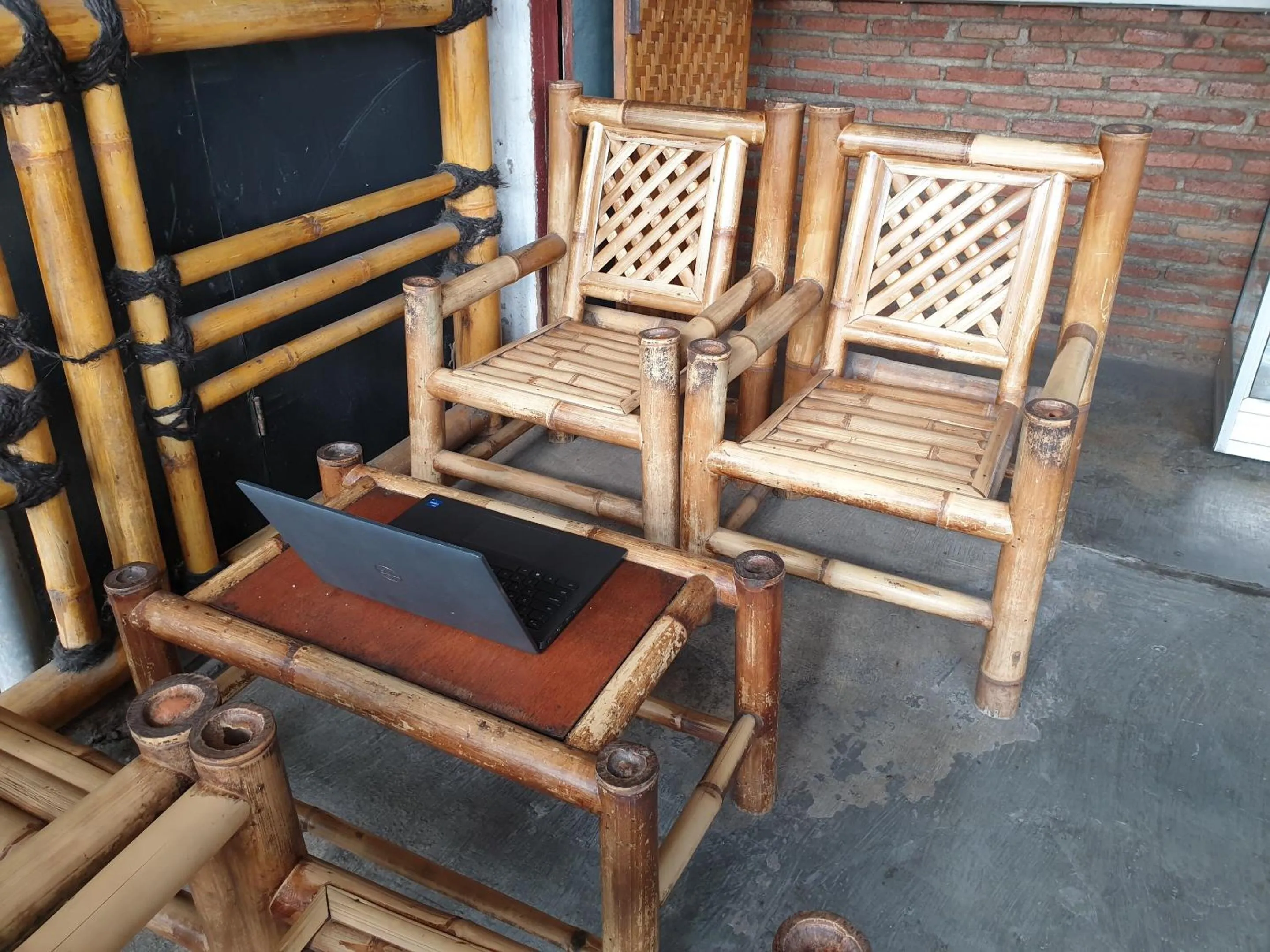 Lobby or reception in OYO Life 92621 Zain Kost