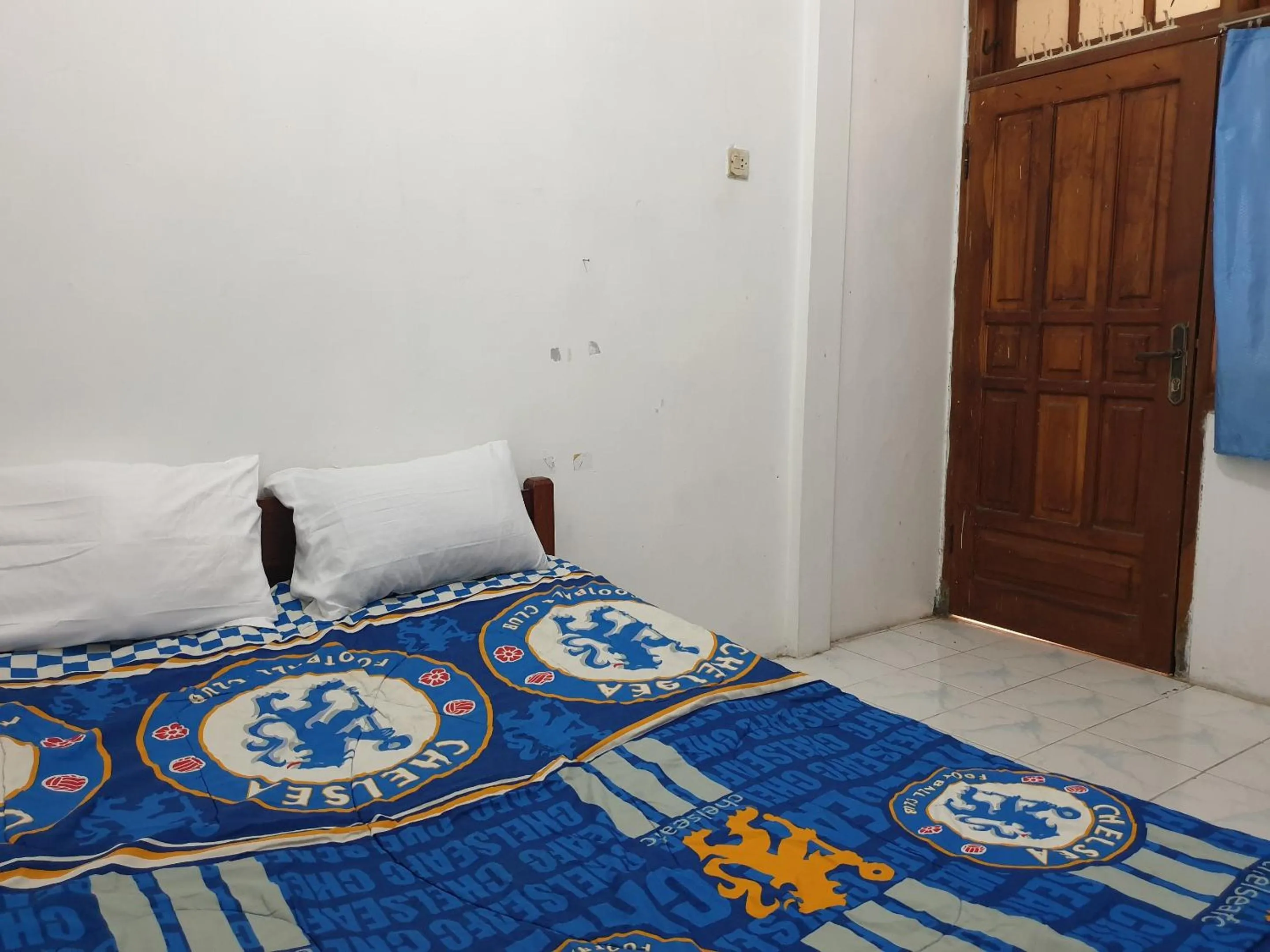 Bedroom, Bed in OYO Life 92621 Zain Kost