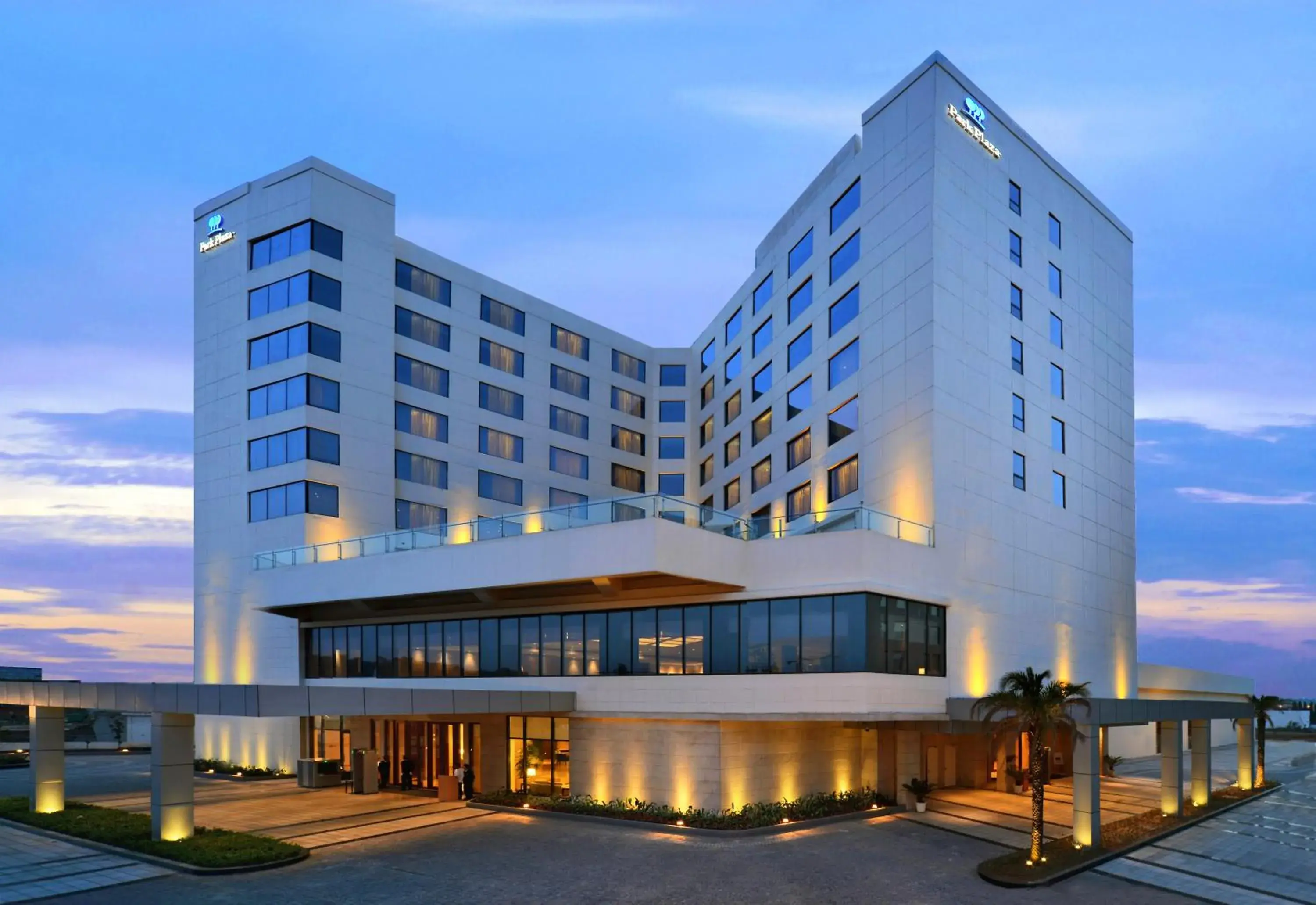 Property building in Park Plaza Chandigarh Zirakpur Property building in Park Plaza Chandigarh Zirakpur