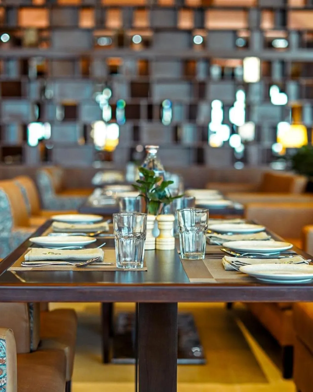 Restaurant/places to eat in Park Plaza Chandigarh Zirakpur