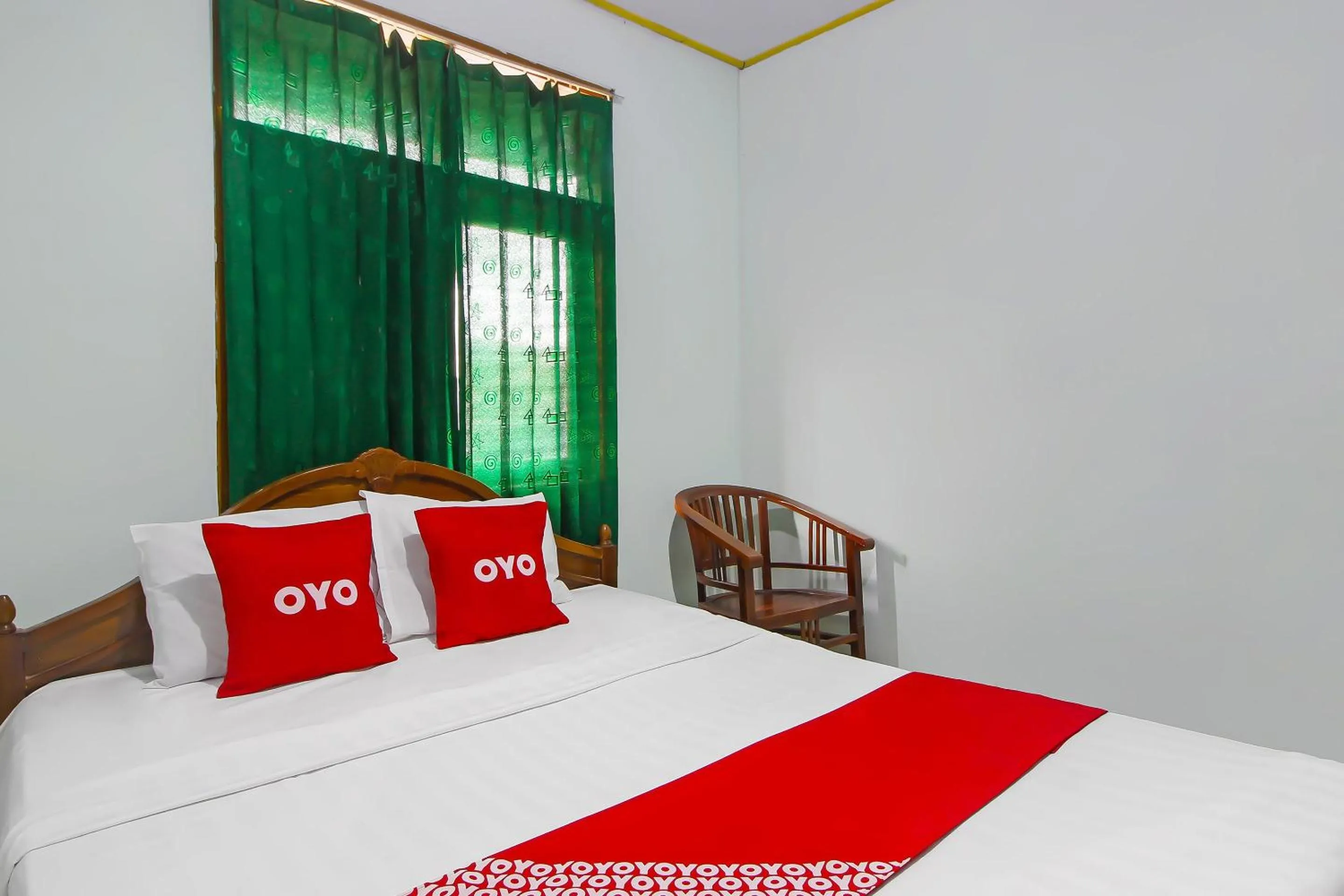 Bedroom in OYO 92629 Pondok Kawandya