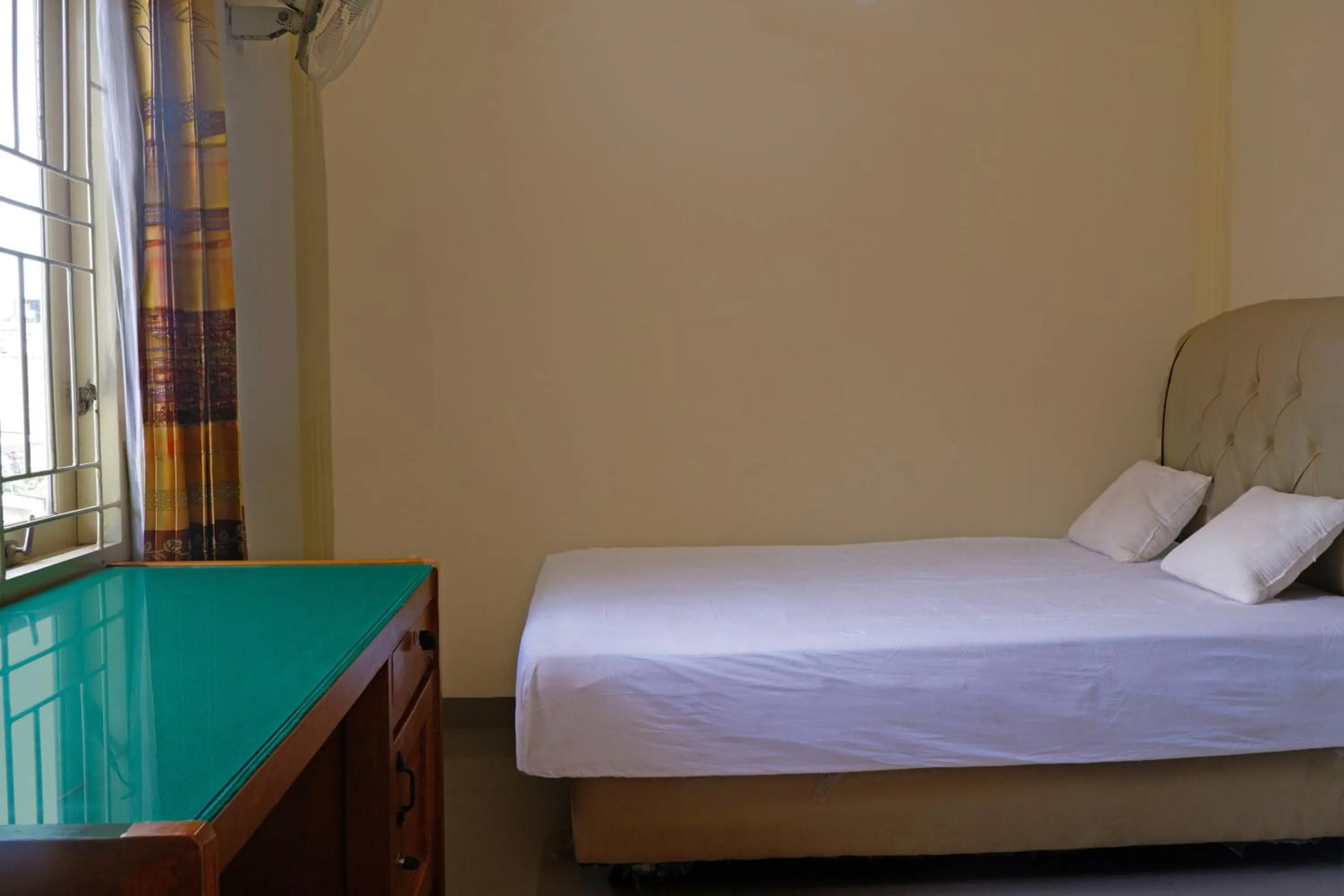 Bedroom, Bed in OYO Life 92632 Kost Pondok Kito