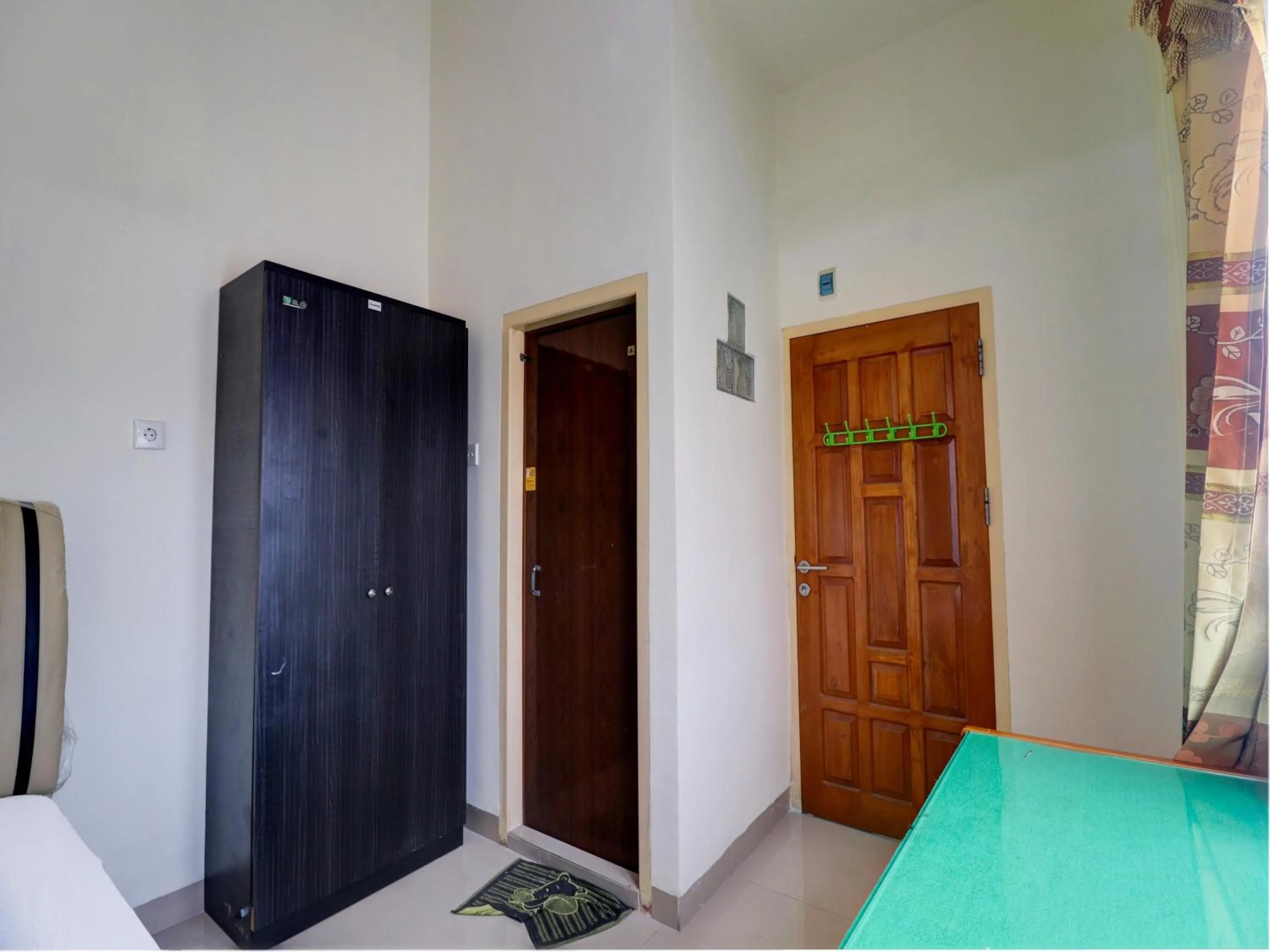 Bedroom, Bed in OYO Life 92637 Kost Arya Exclusive