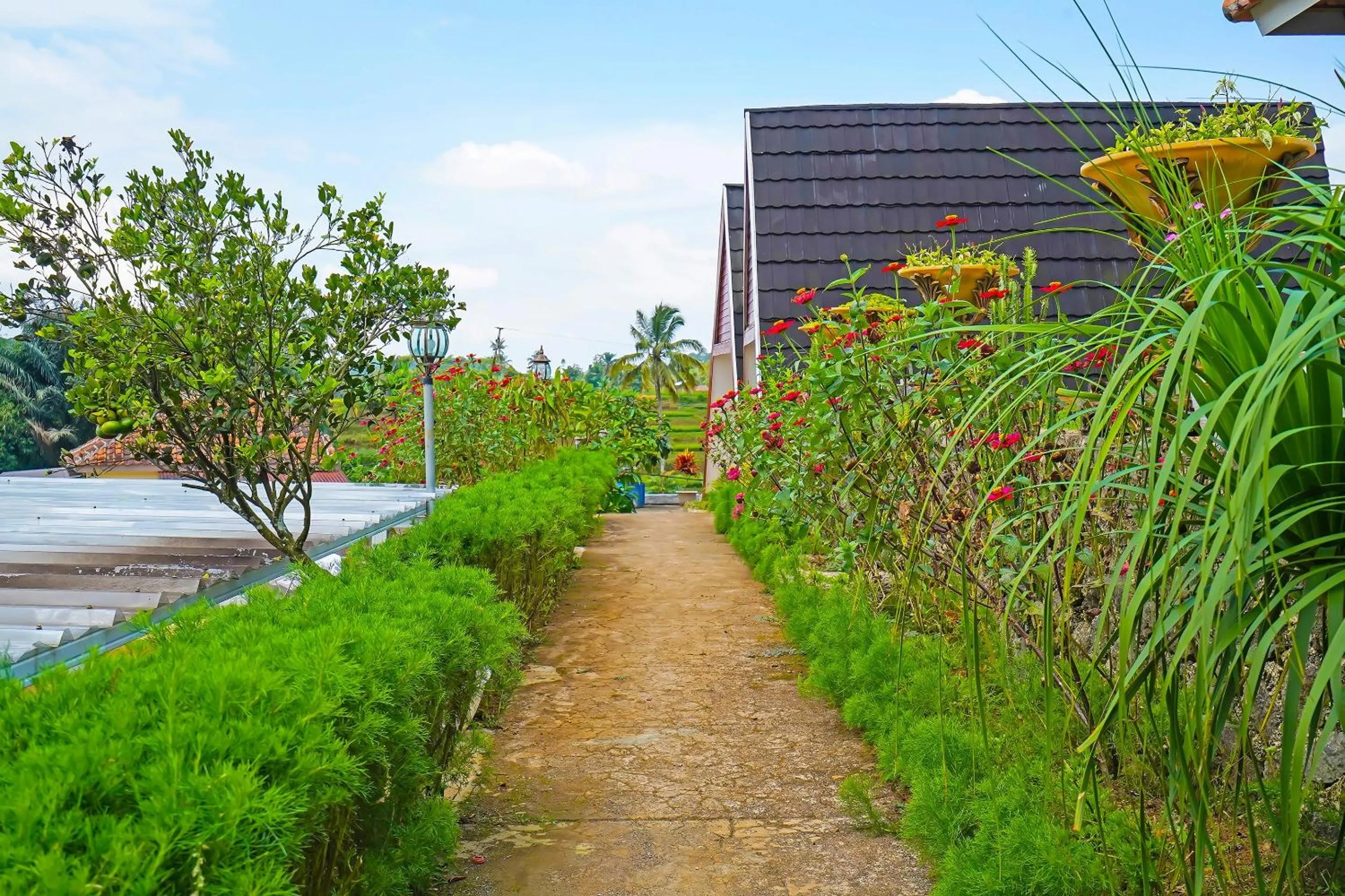 Lobby or reception in Collection O 92634 Villa Ds