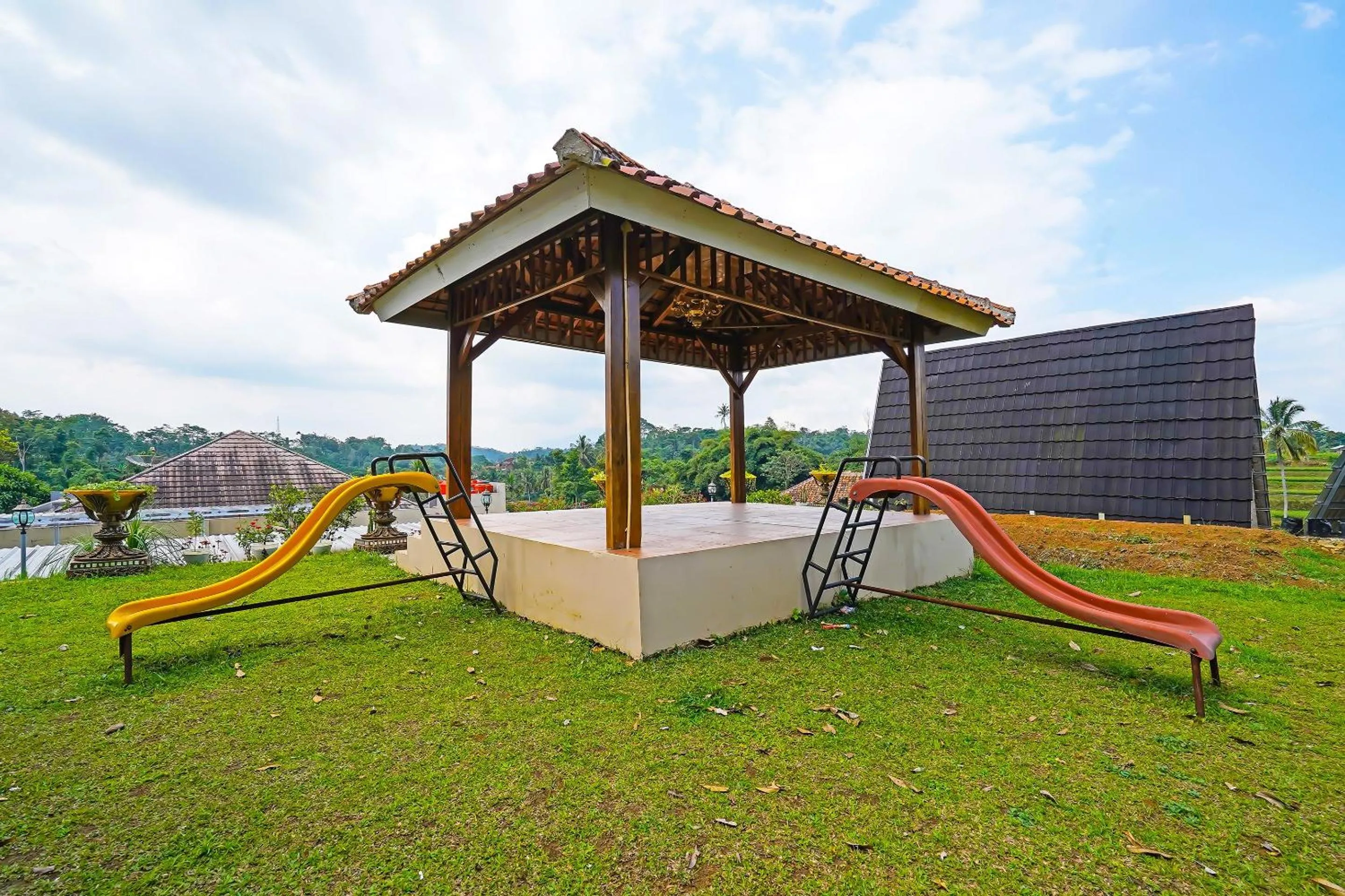 Lobby or reception in Collection O 92634 Villa Ds