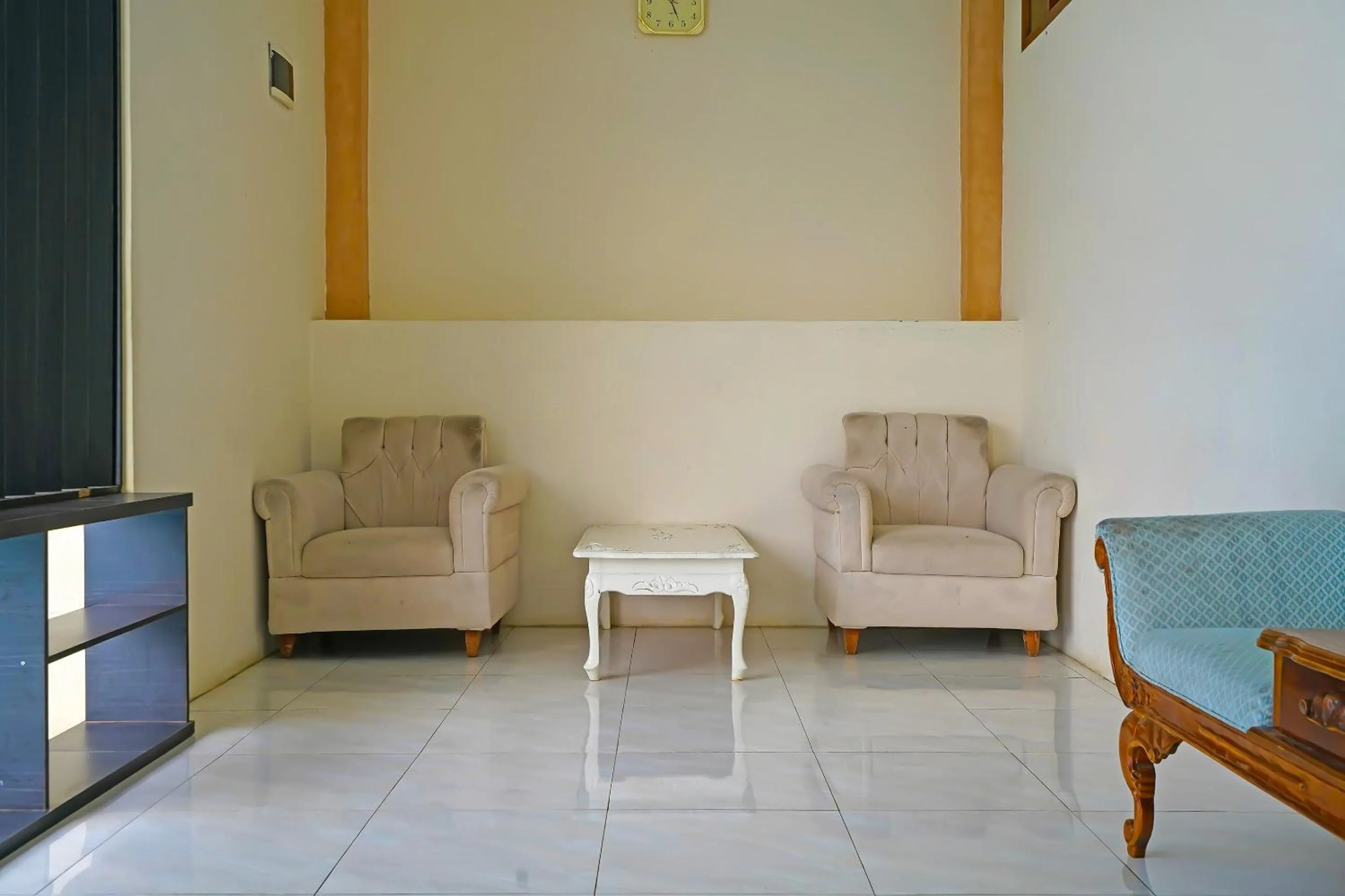 Lobby or reception in Collection O 92634 Villa Ds