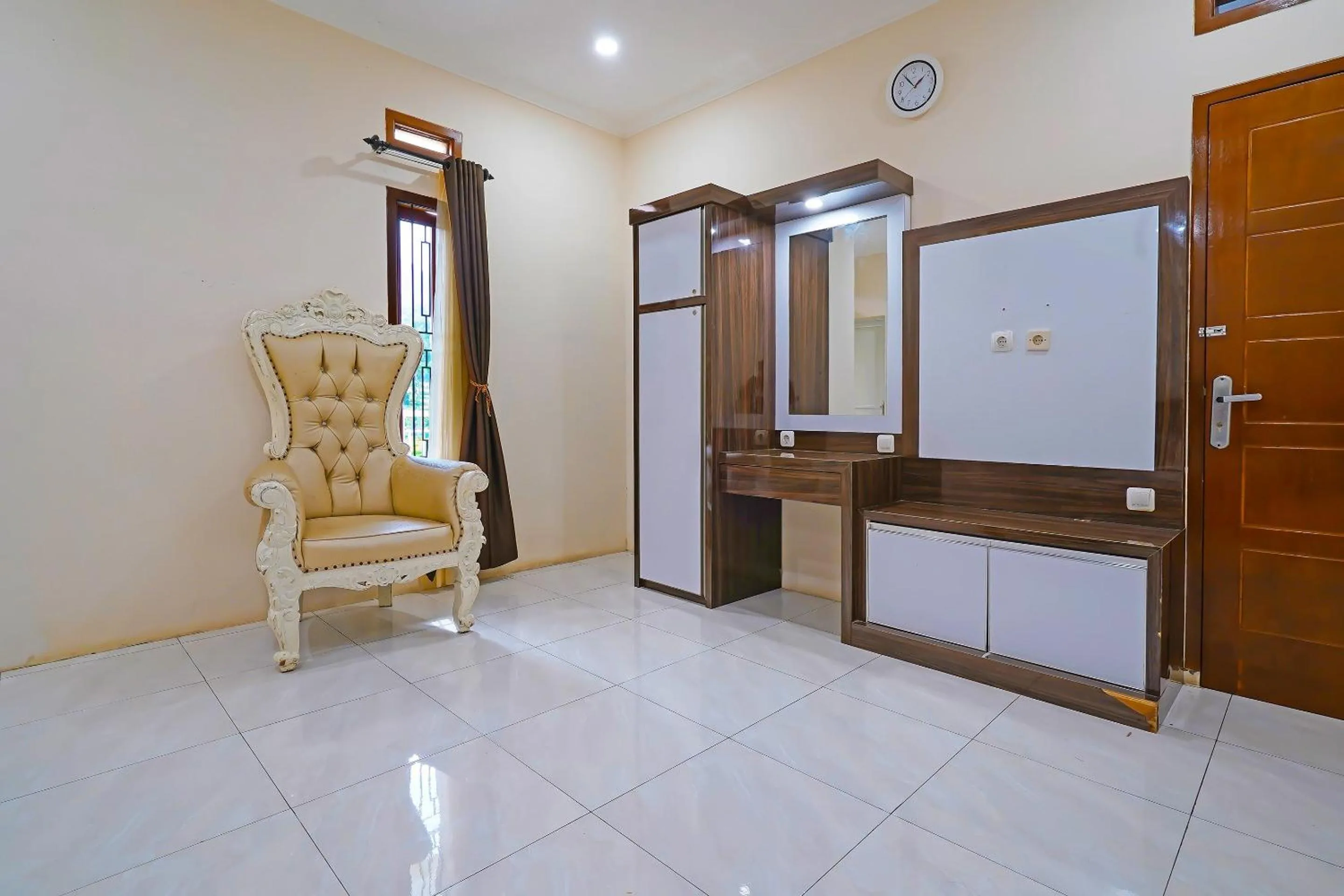 Bedroom in Collection O 92634 Villa Ds